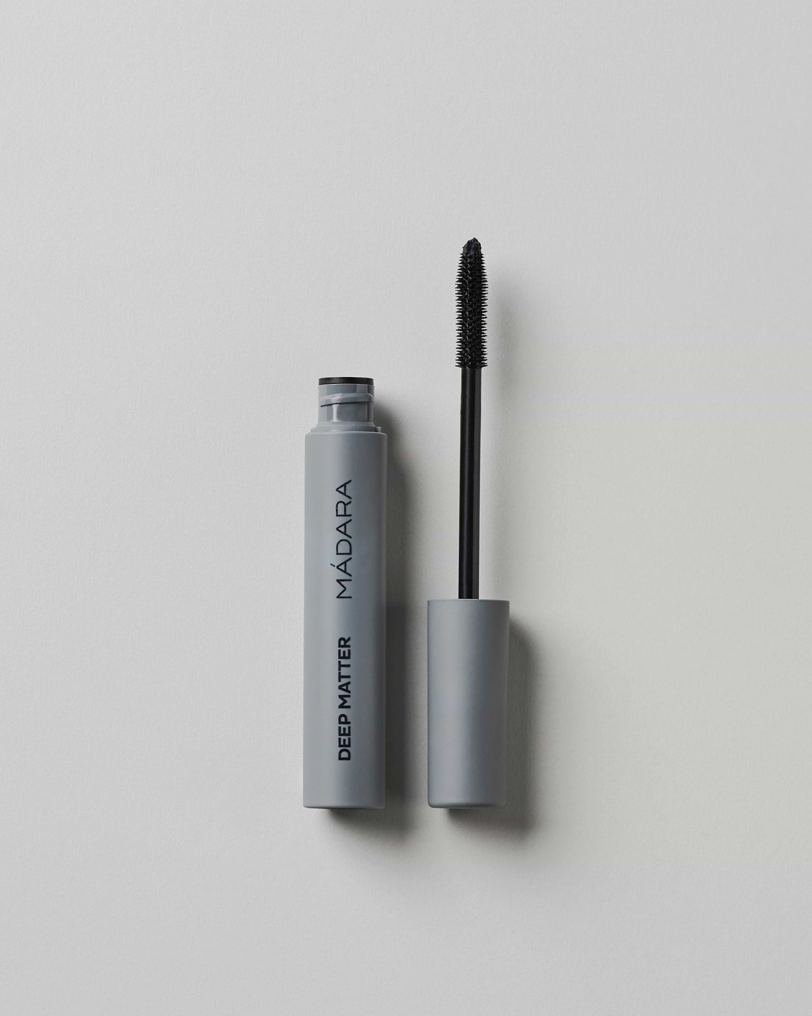 MÁDARA Organic Skincare bold volume mascara A6601 product photo on plain background.