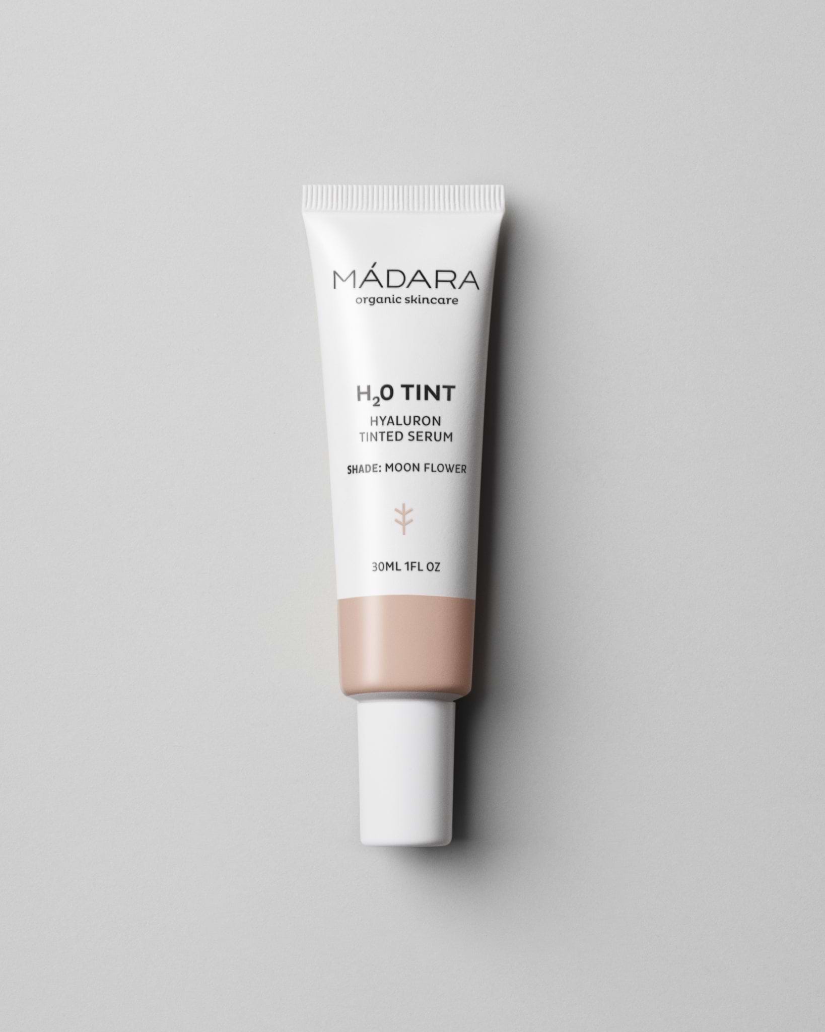 MÁDARA Organic Skincare hyaluron tinted serum moon flower A3512 serum product photo on plain background.
