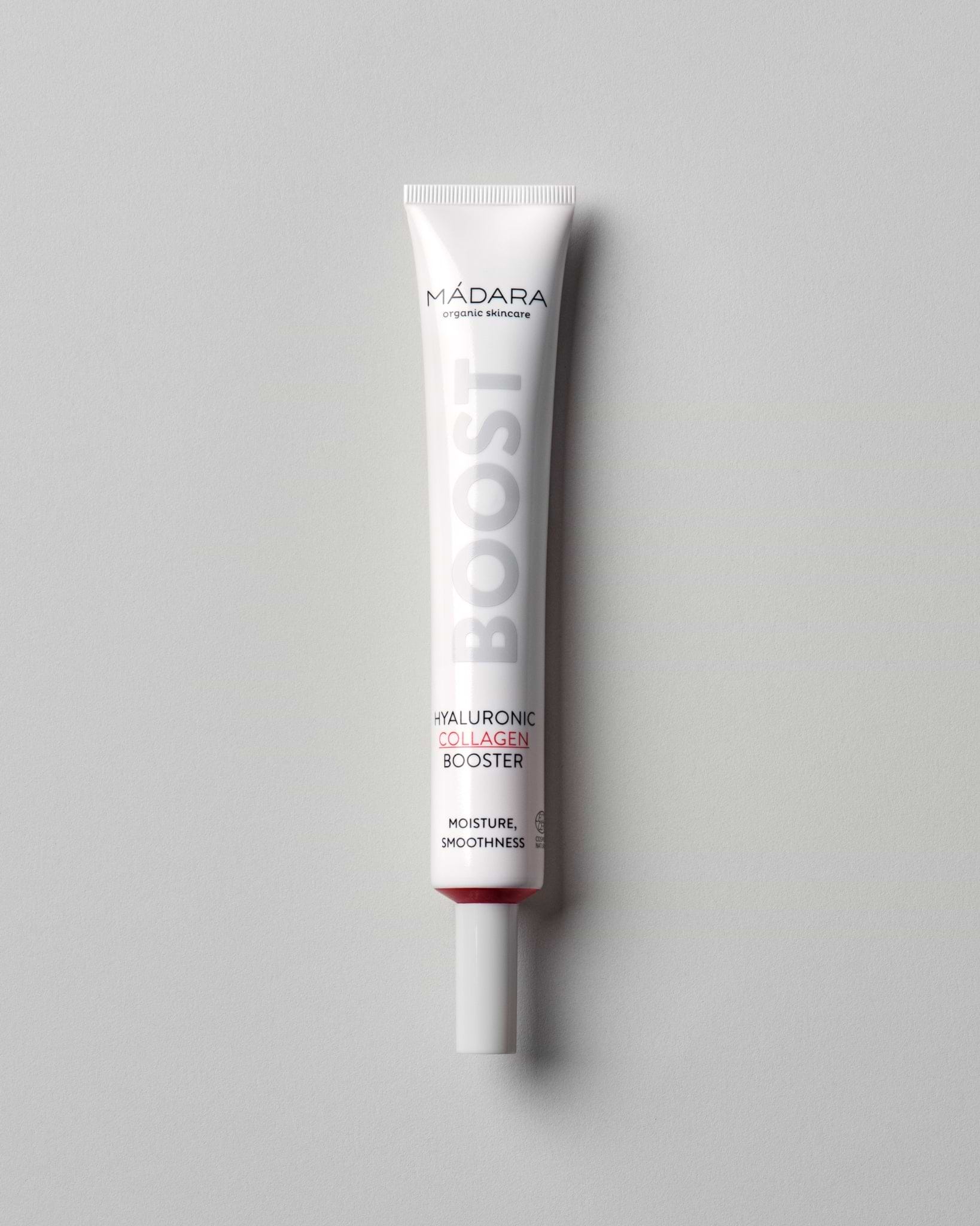 MÁDARA Organic Skincare hyaluronic collagen booster A3201 25 product photo on plain background.