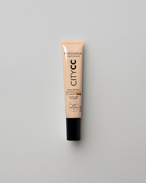 MÁDARA Organic Skincare hyaluronic anti pollution cc cream light travel size SM3411 15 face cream product photo on plain background.