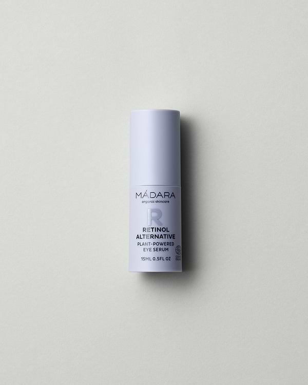 MÁDARA Organic Skincare plant powered eye serum A3365 serum product photo on plain background.