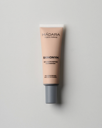 MÁDARA Organic Skincare skinonym foundation true beige A6084 foundation product photo on plain background.