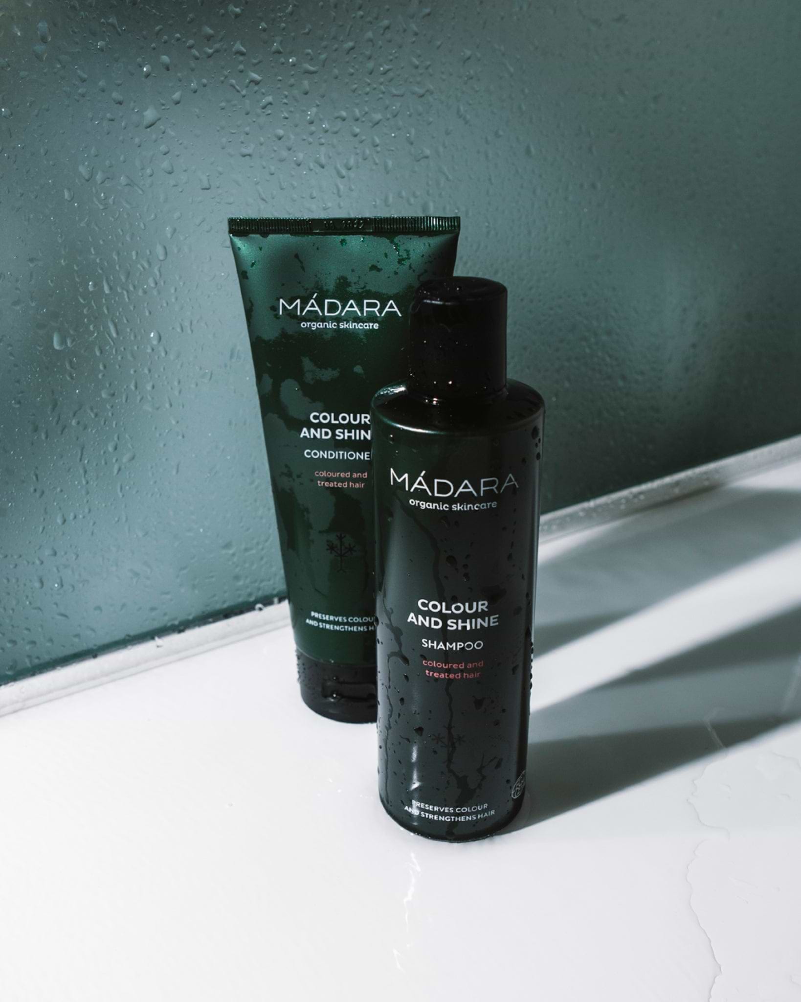 MÁDARA Organic Skincare conditioner for coloured hair A4052 conditioner product photo on plain background.