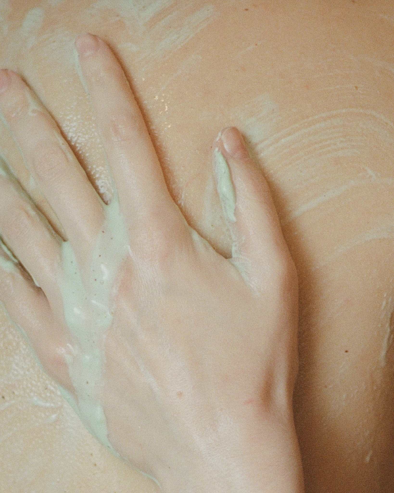 MÁDARA Organic Skincare vegan body peel A1252 product photo on plain background.