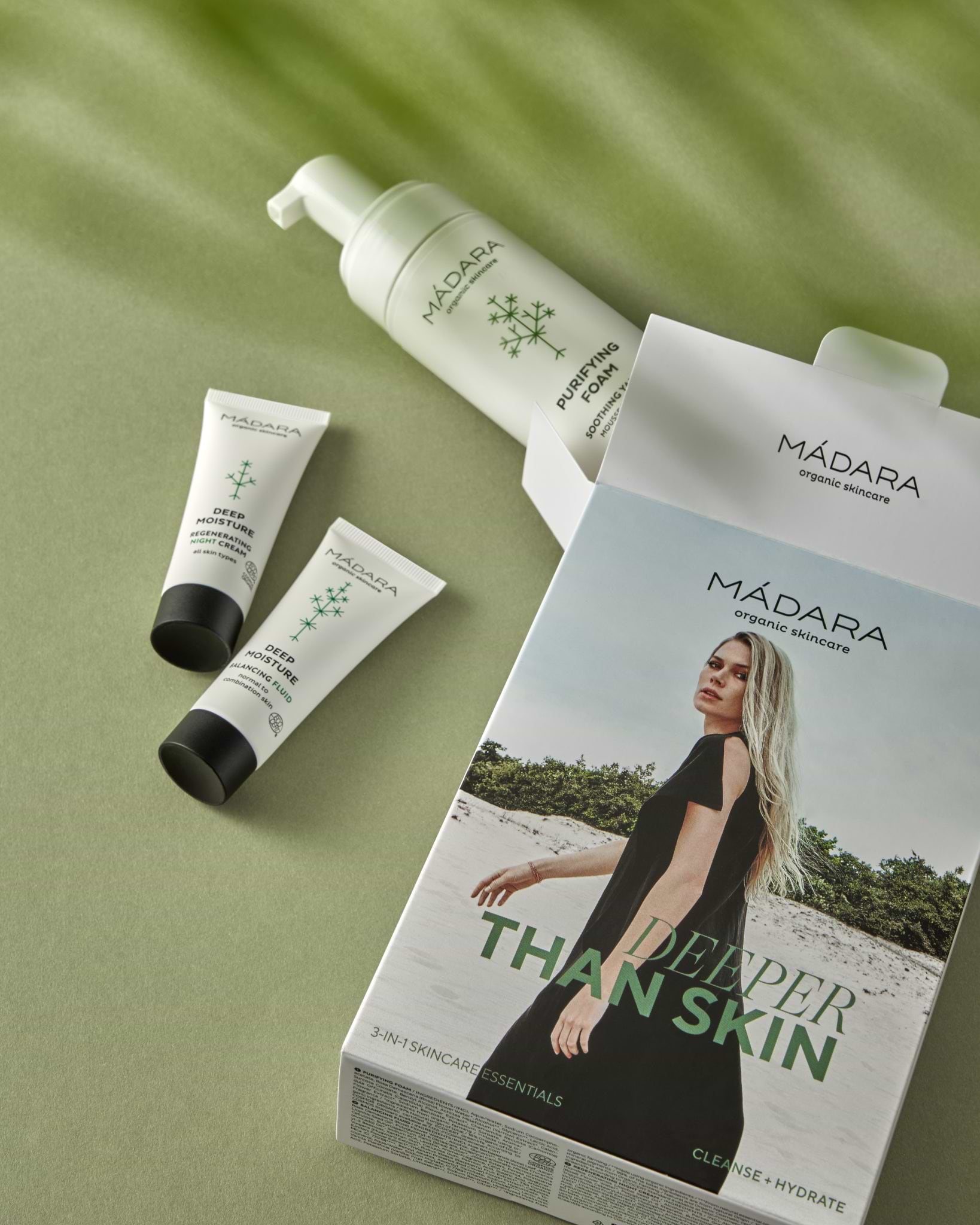MÁDARA Organic Skincare 3 in 1 skincare essentials A0001 product photo on plain background.