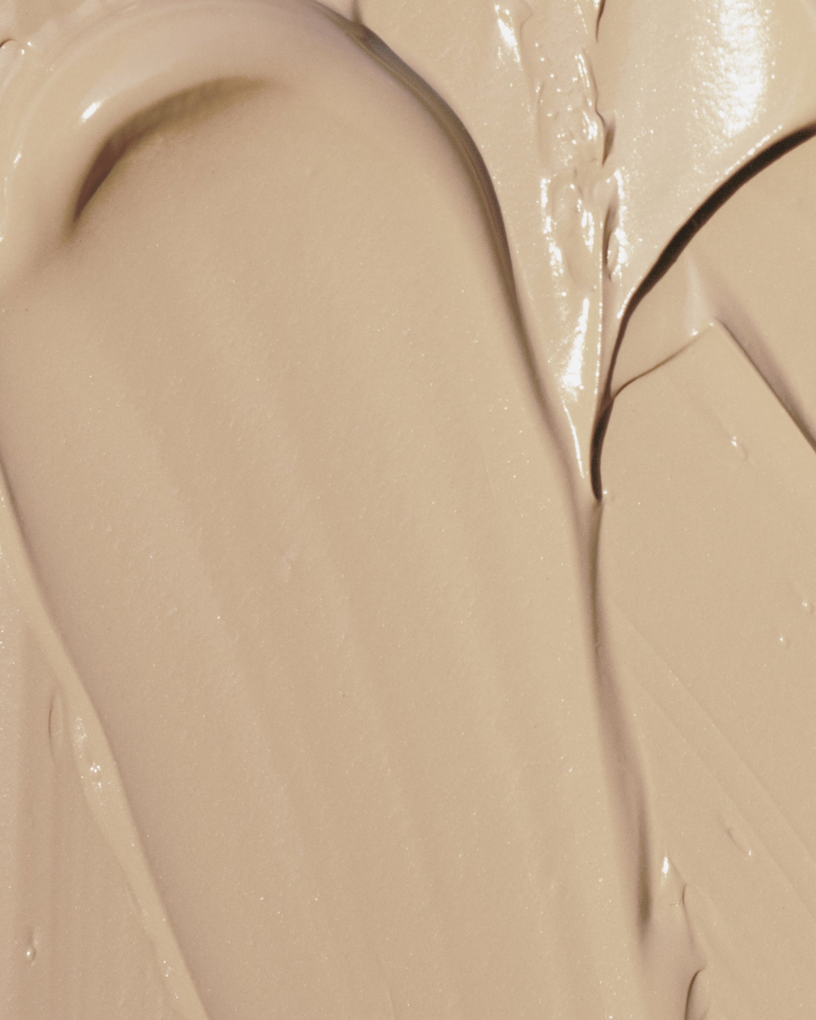 MADARA CC cream beige texture