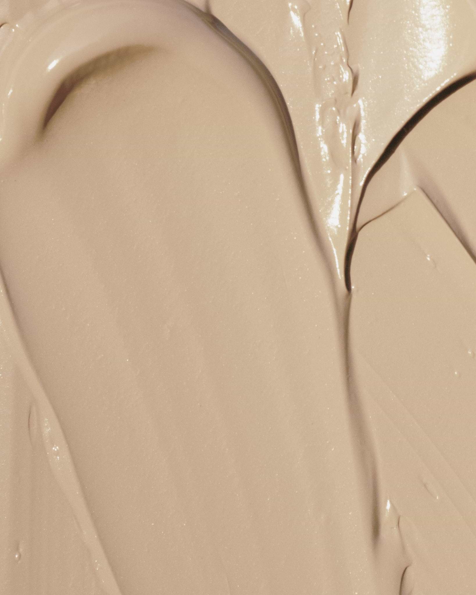 Texture close-up of MÁDARA Organic Skincare cc cream light SM3411 15 face cream �swatch demonstrates consistency and finish.