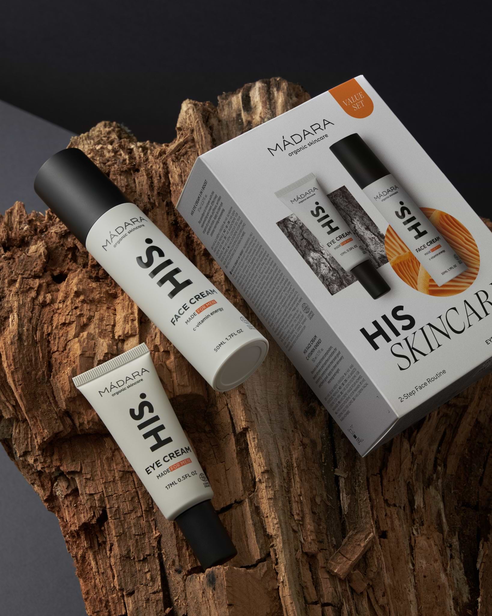 MÁDARA Organic Skincare men skincare duo A0035 product photo on plain background.