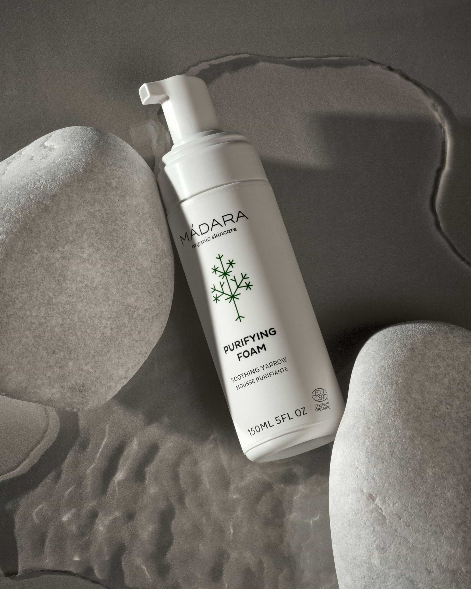 MÁDARA Organic Skincare cosmos organic foam A2001 product photo on plain background.