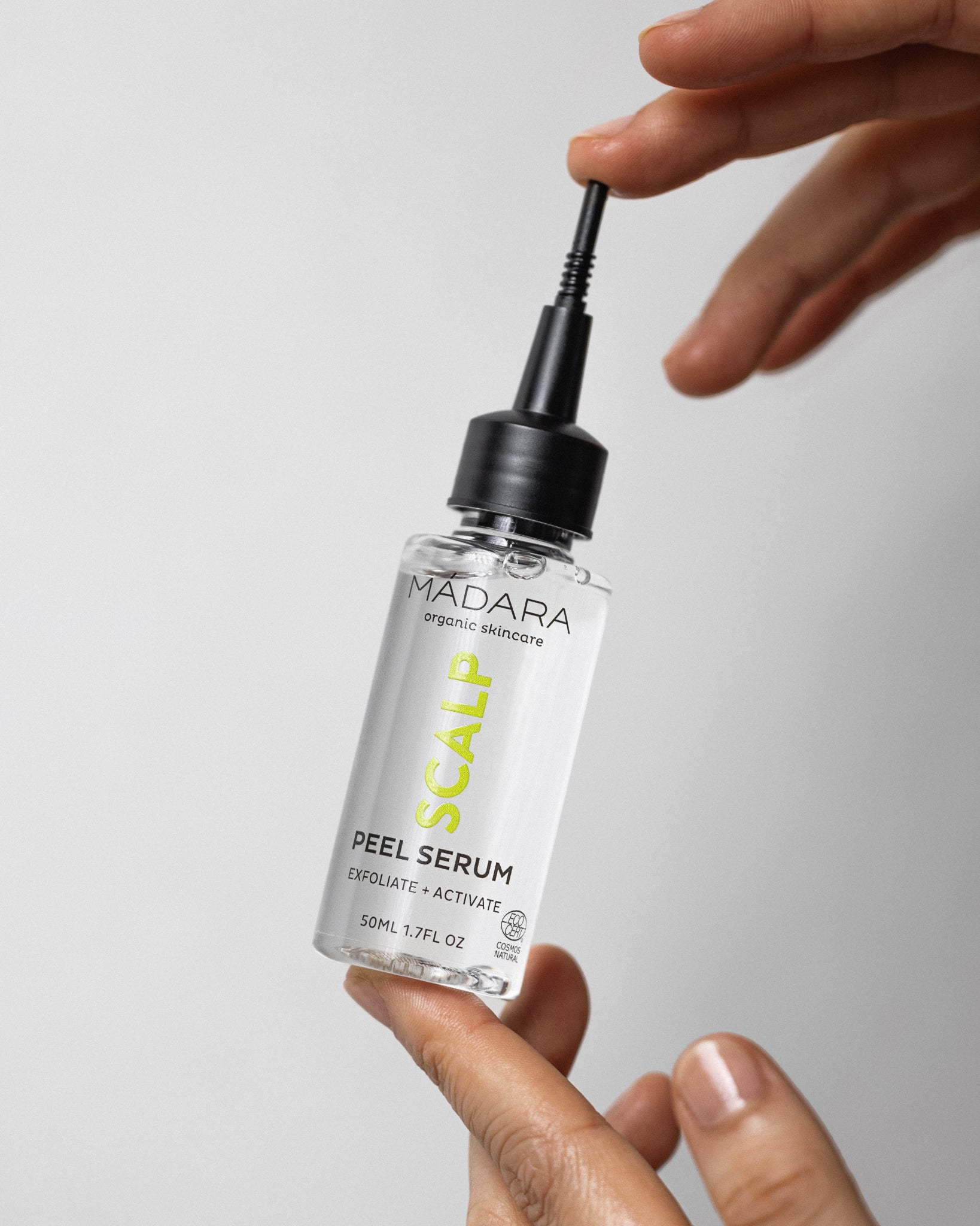 MÁDARA Organic Skincare scalp revitalizing treatment A4074 product photo on plain background.