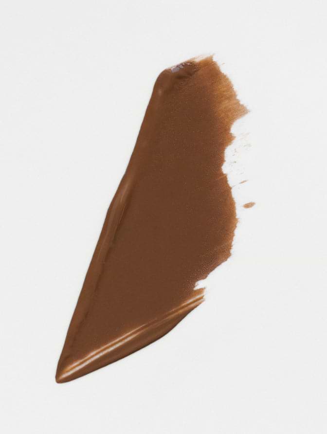 Close-up of Madara CC GO shade fudge