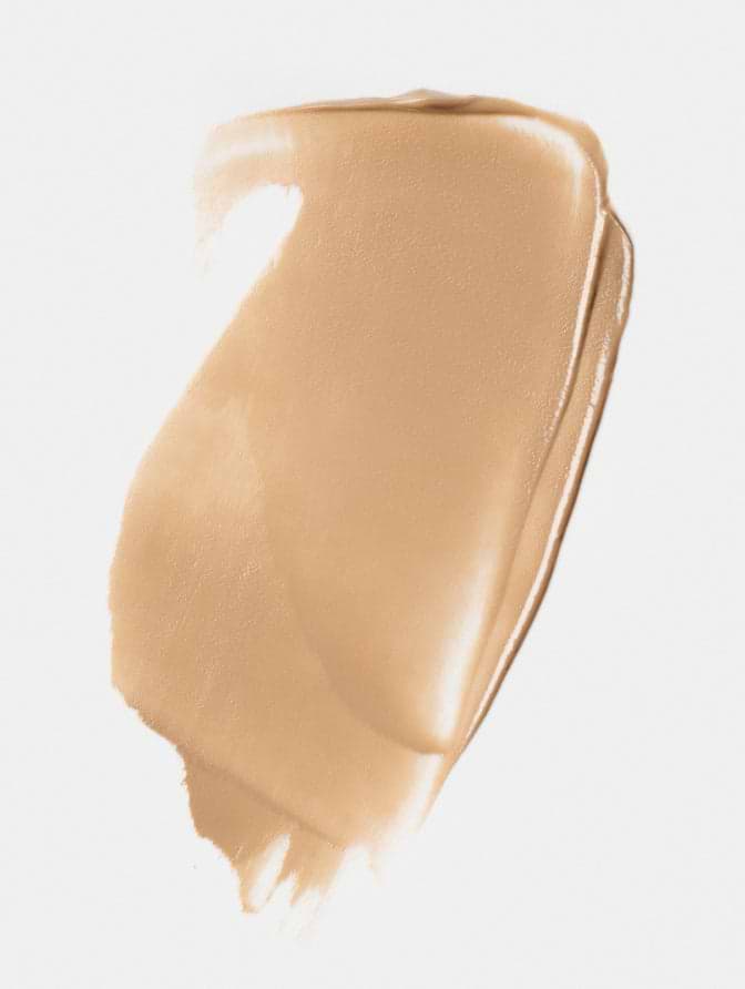 Close-up of Madara CC GO shade sand