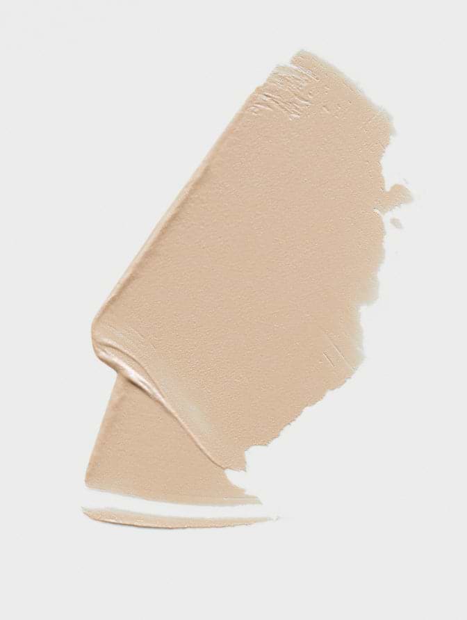 Close-up of Madara CC GO shade true beige