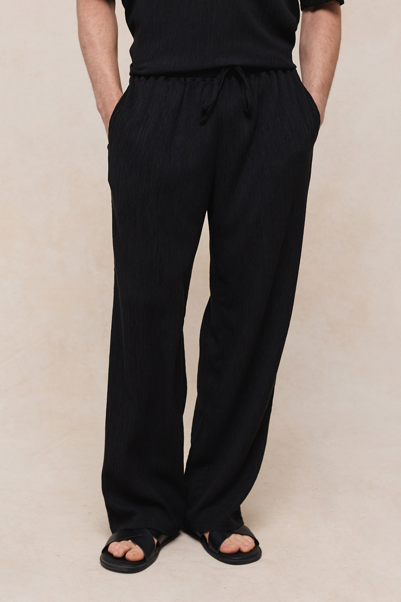 Silvano Crinkled Relaxed Trouser - Black