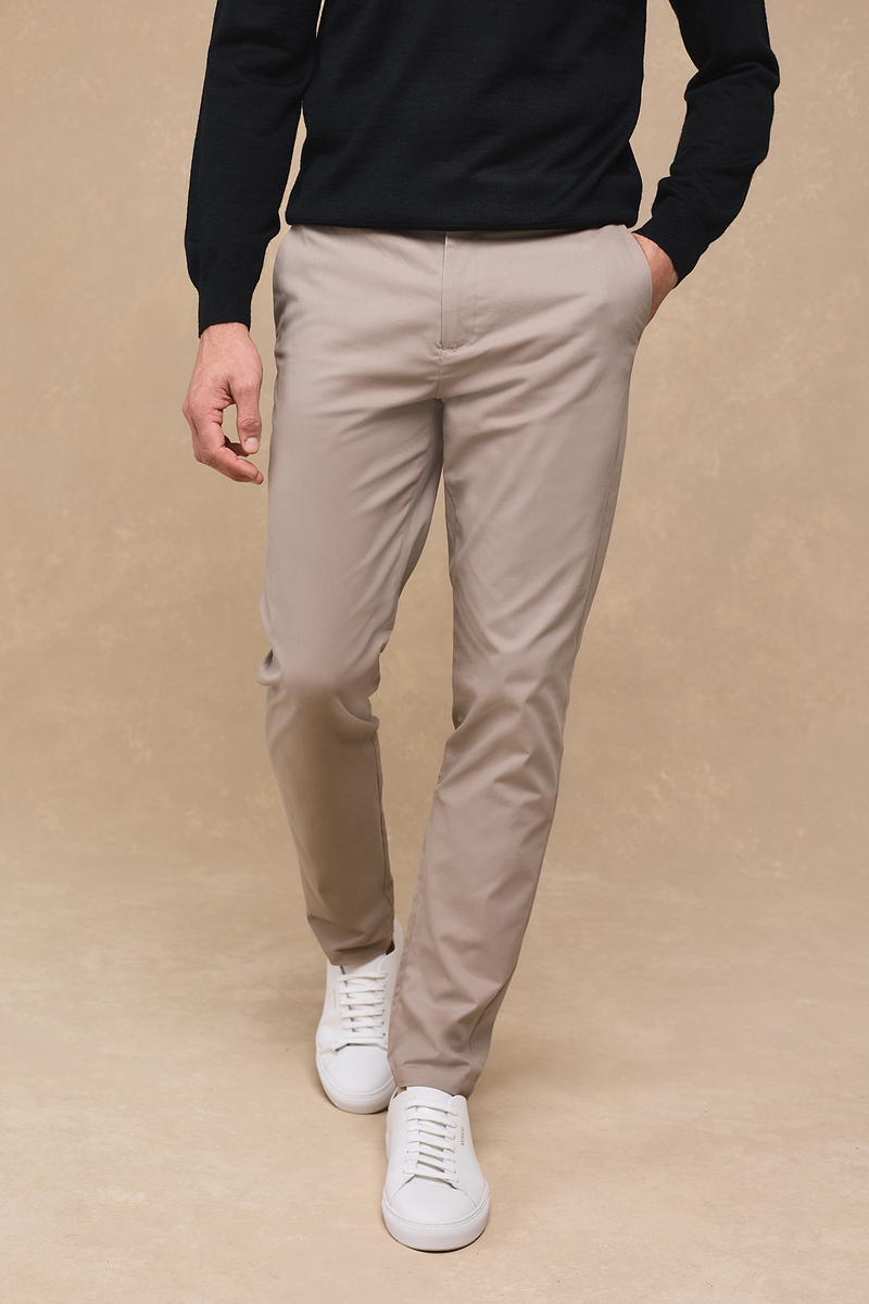 Elliot Easy Chino - Beige