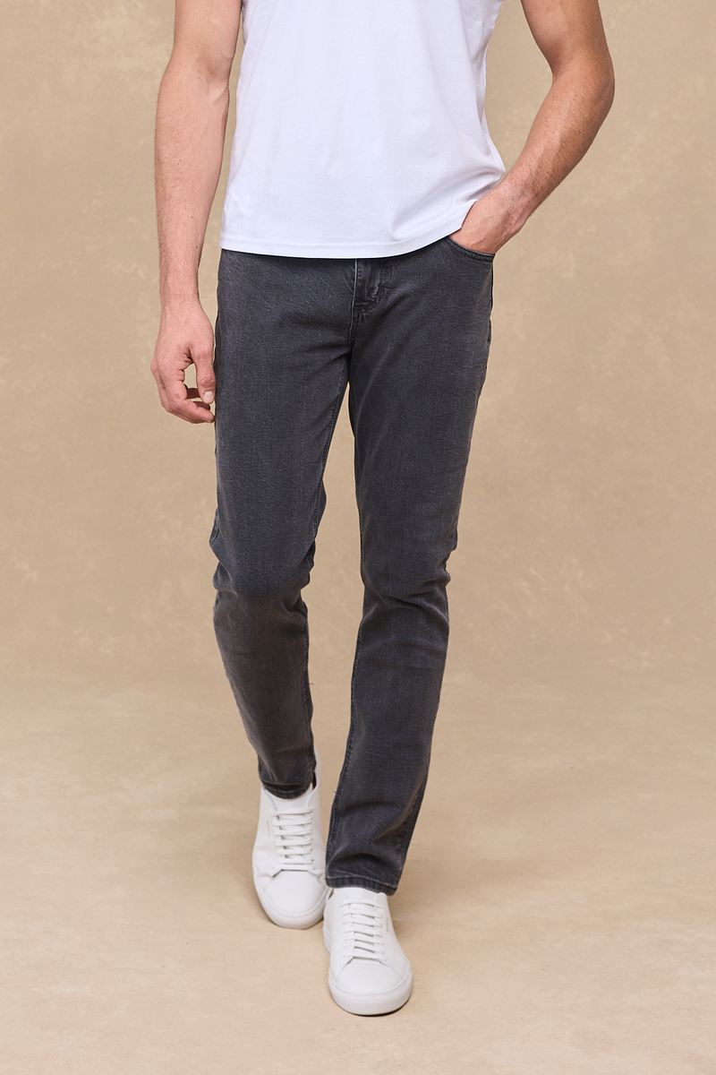 Marco Washed Jean - Light Washed Black