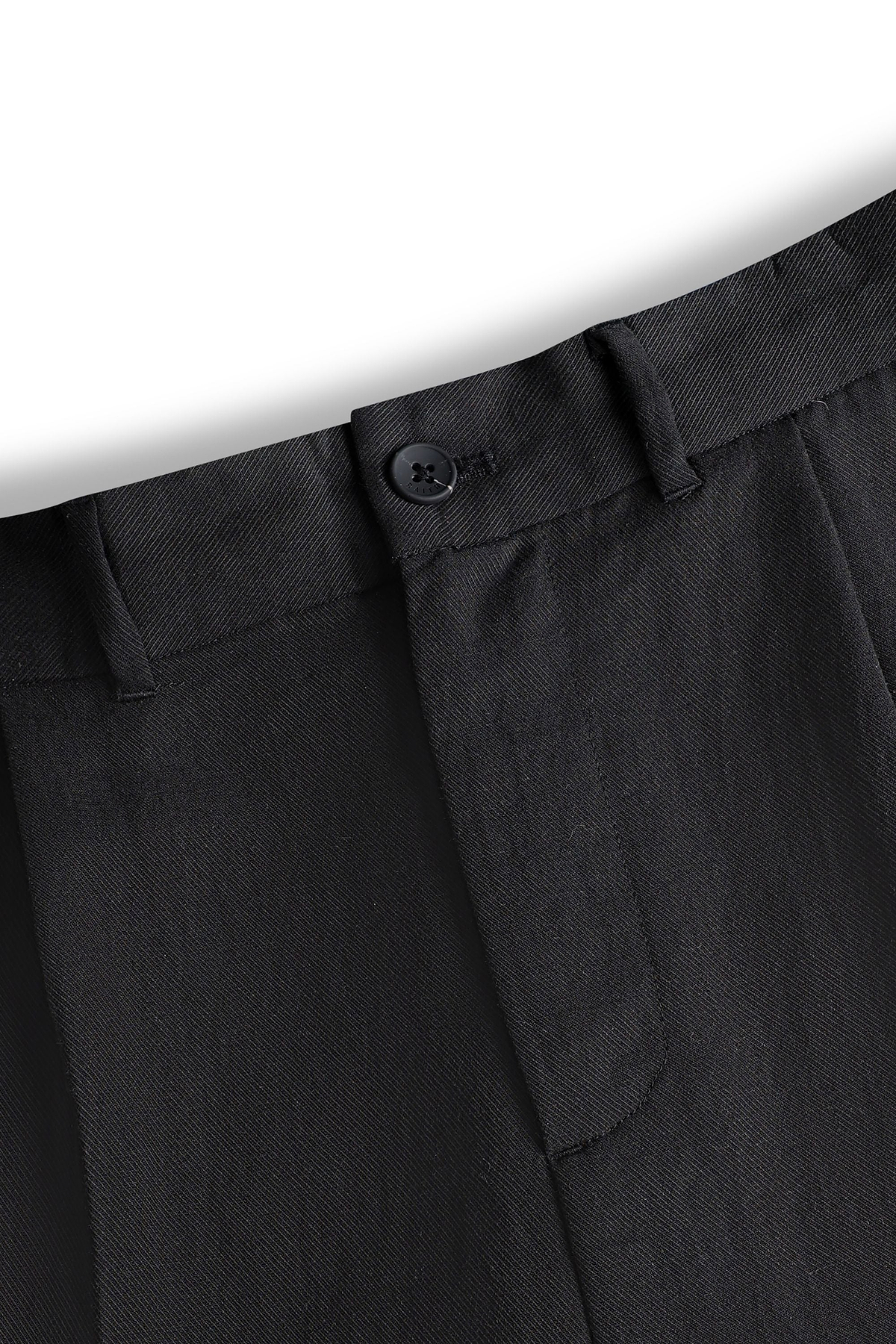 Helio Pleated Relaxed Trouser - Black