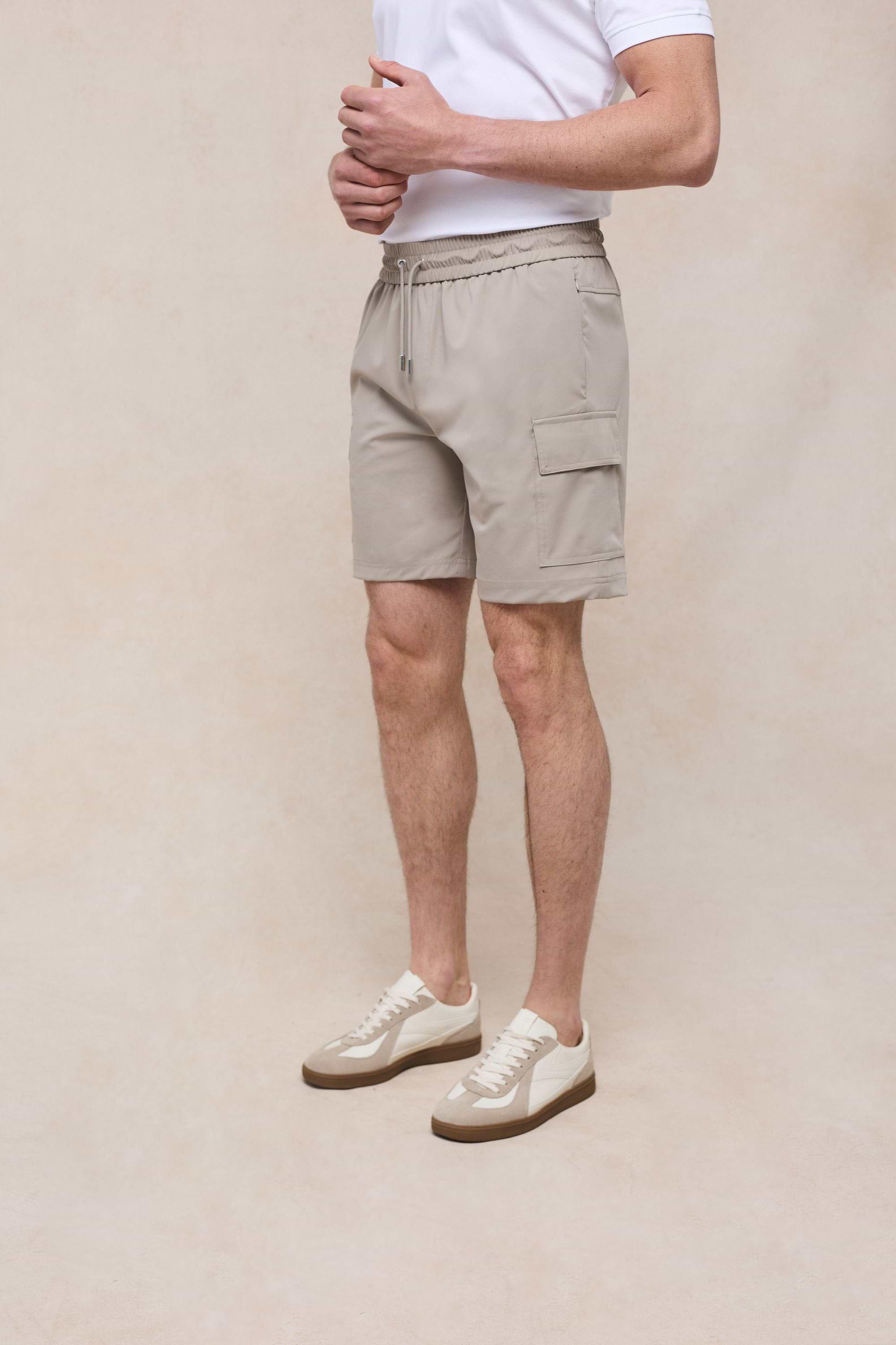 Milo Cargo Tech Shorts - Beige