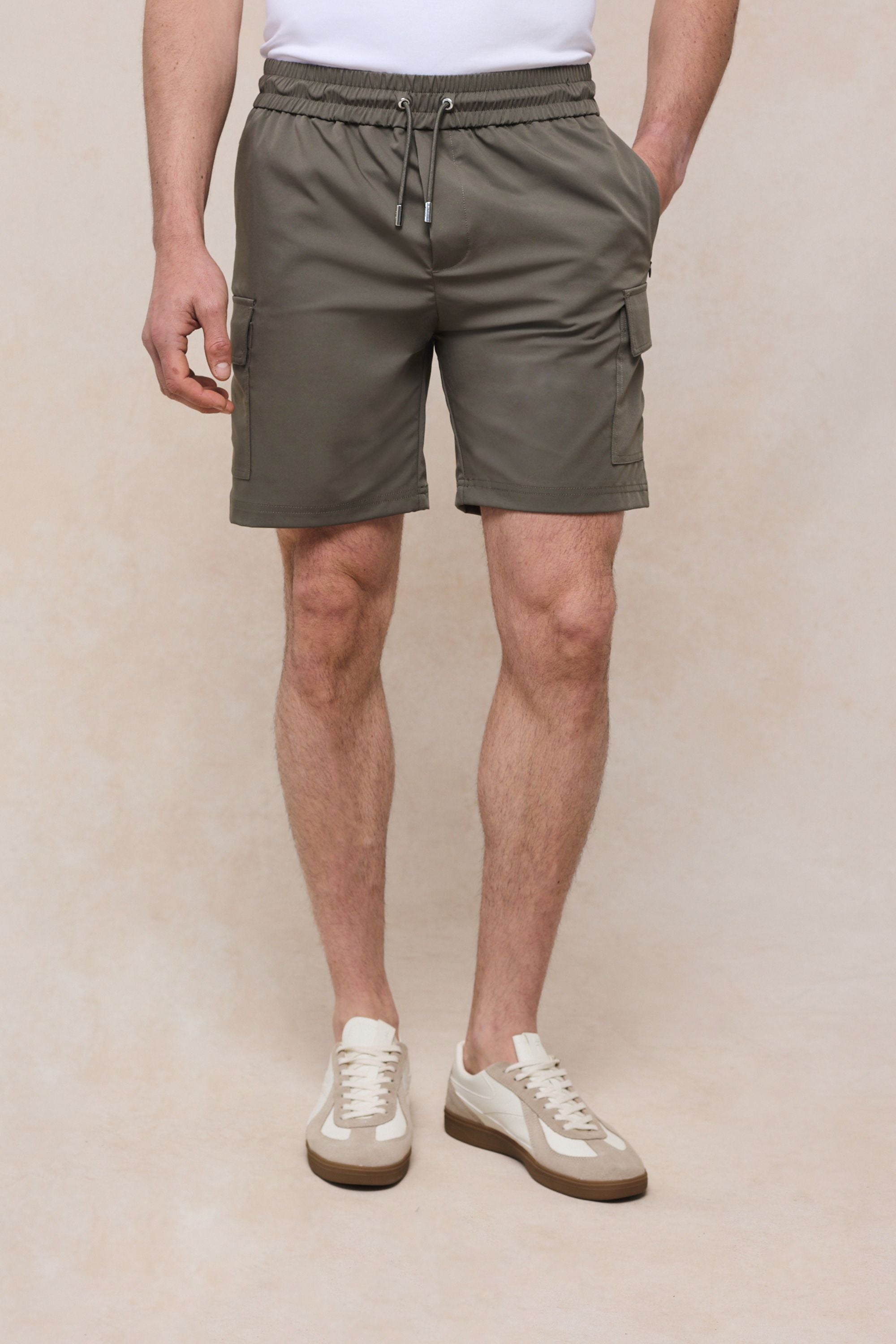 Milo Cargo Tech Shorts - Khaki