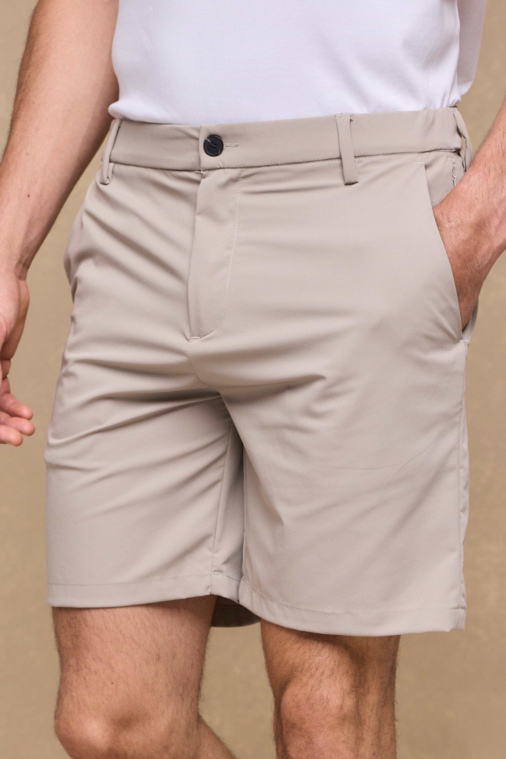 Luiz Hybrid Short - Beige