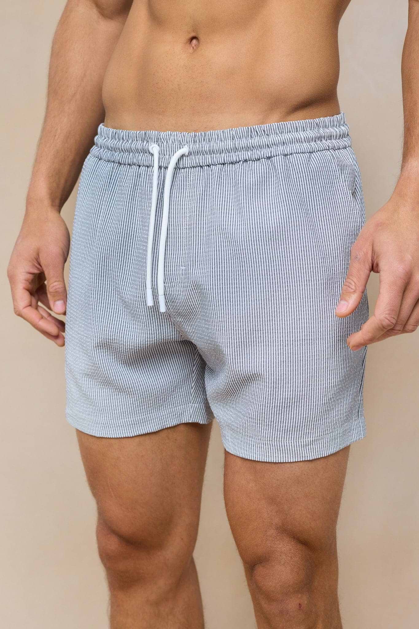 Vittorio Seersucker Badeshorts - Schwarz/Weiß
