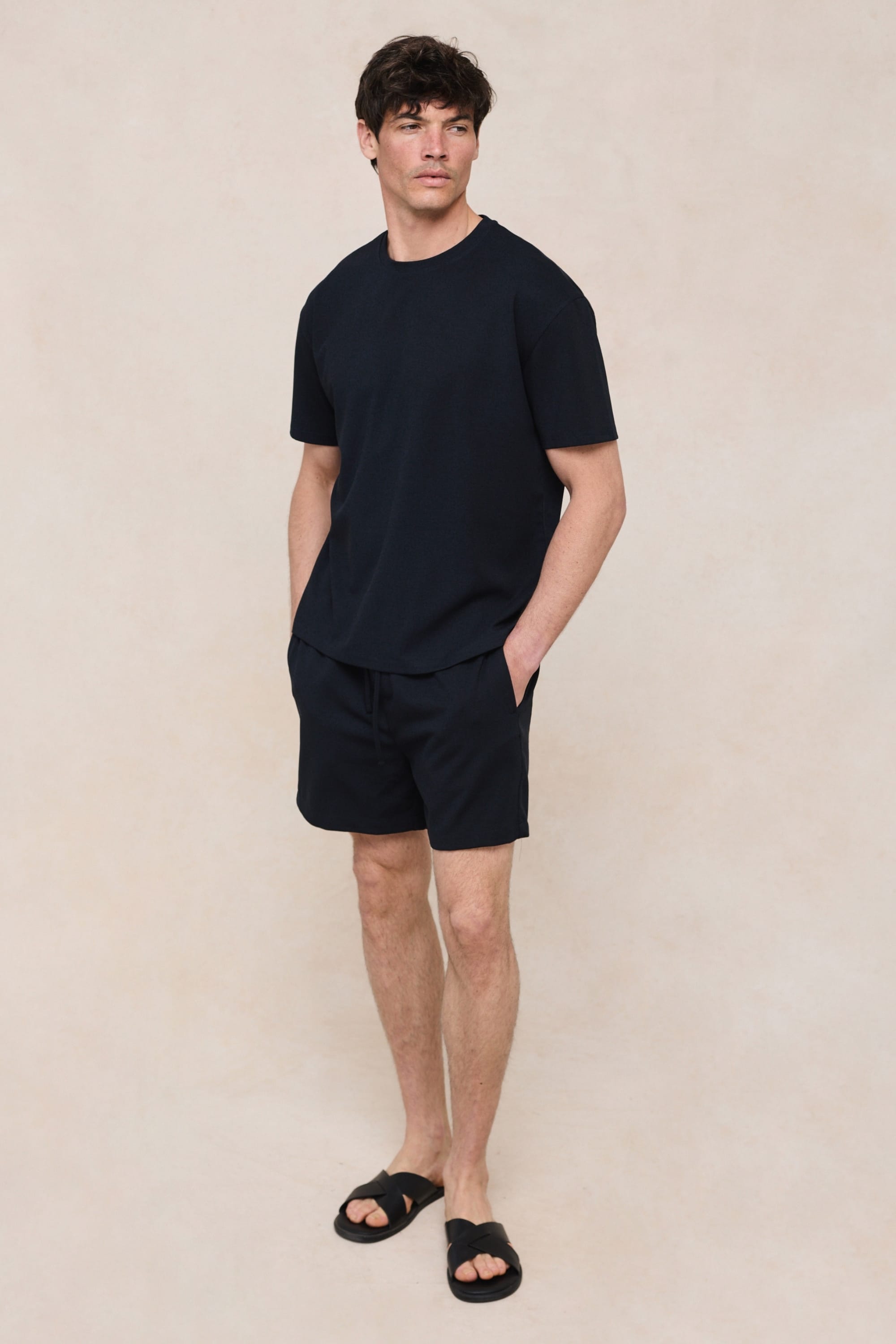 Tomas Elasticated Waist Short - Navy