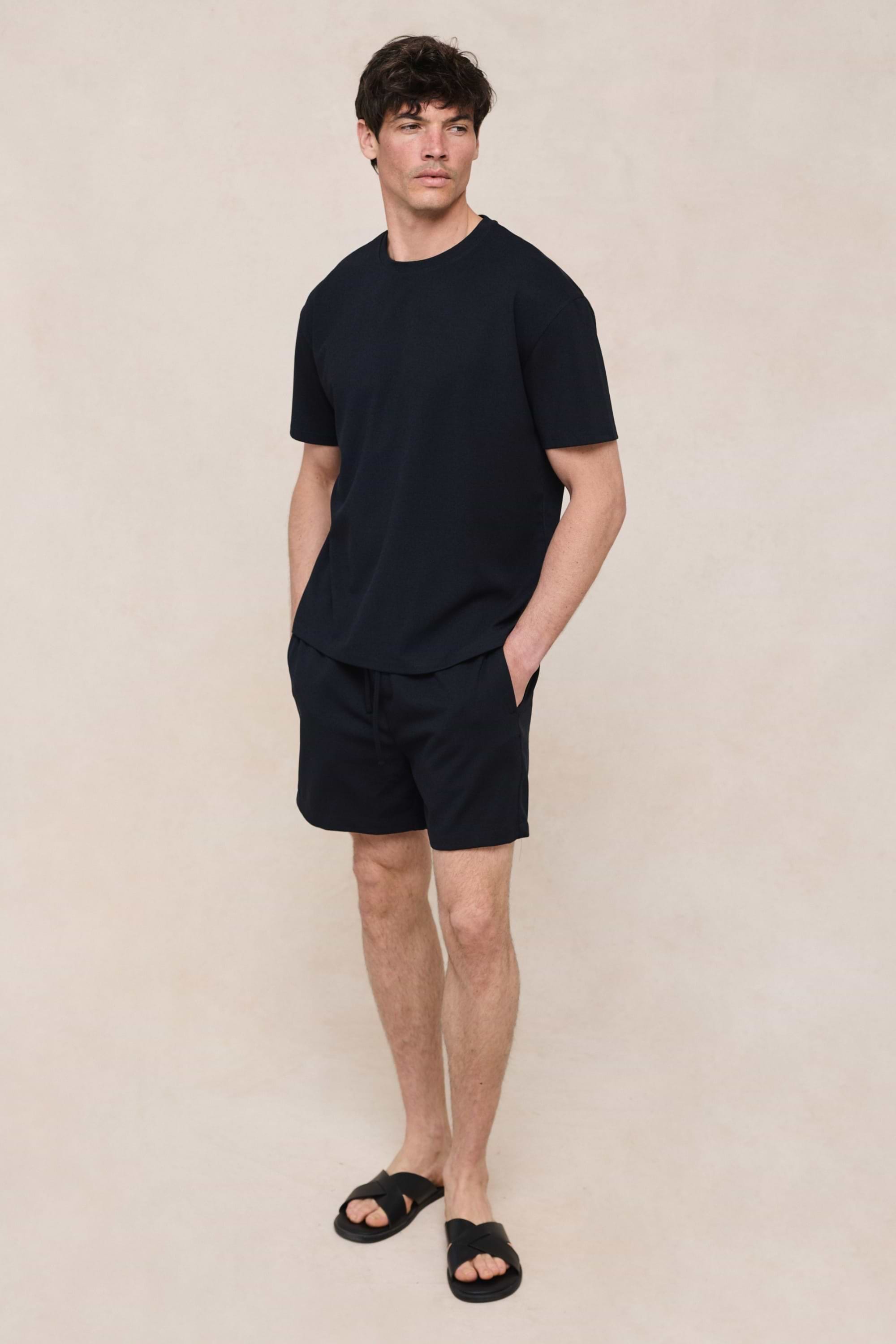 Tomas Crew Neck Textured T-Shirt - Navy