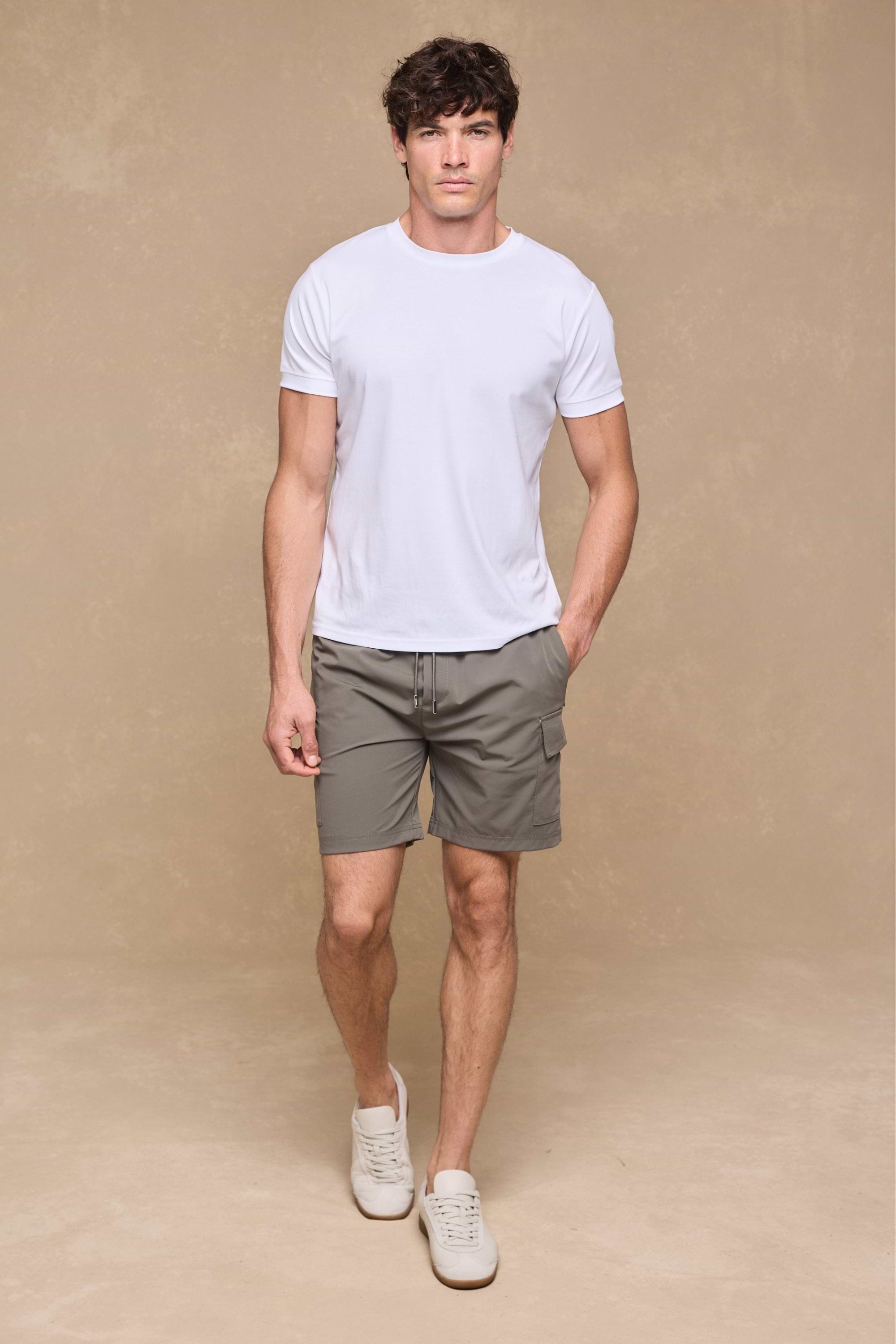 Milo Cargo Tech Shorts - Khaki