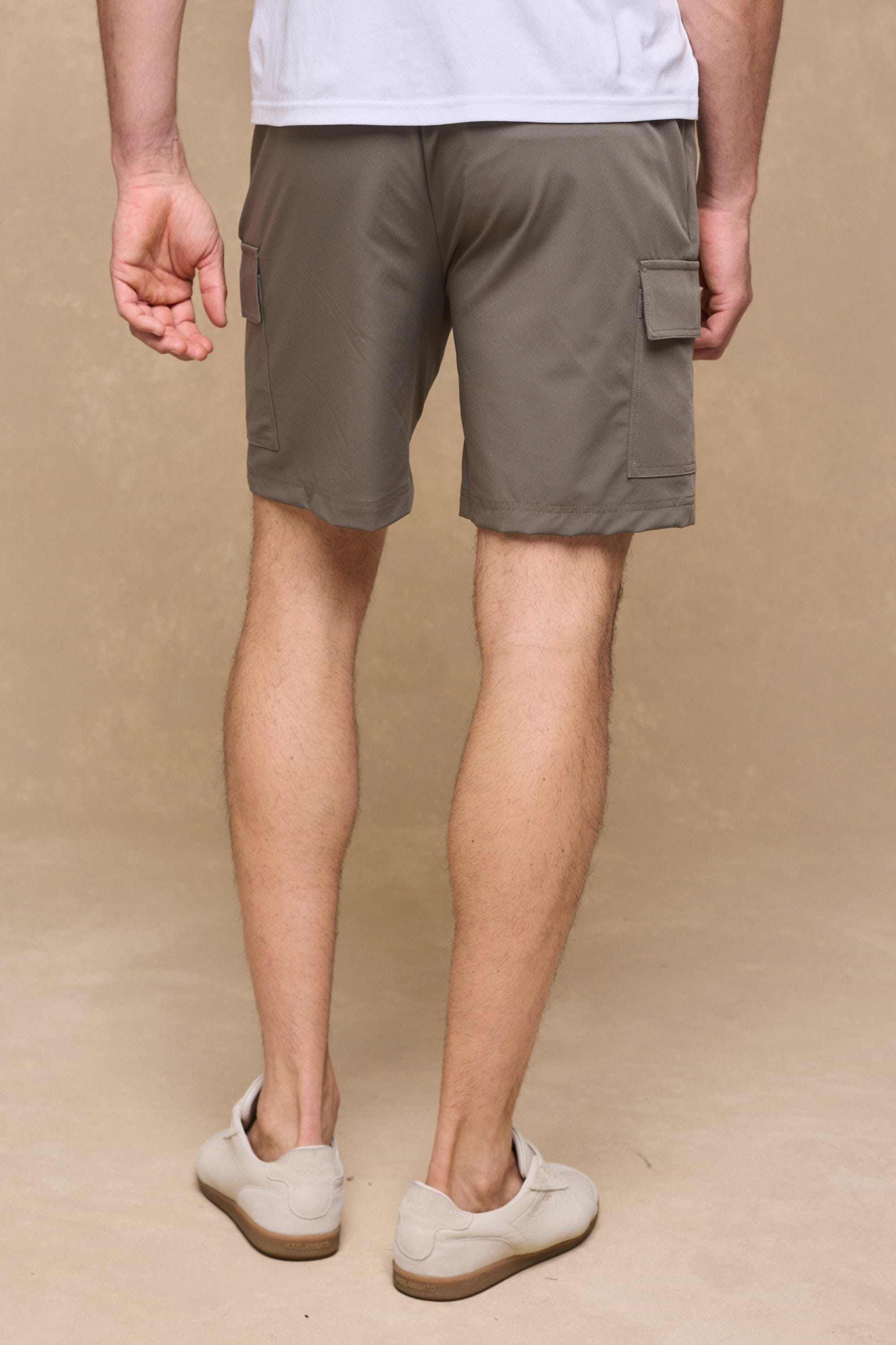 Milo Cargo Tech Shorts - Khaki