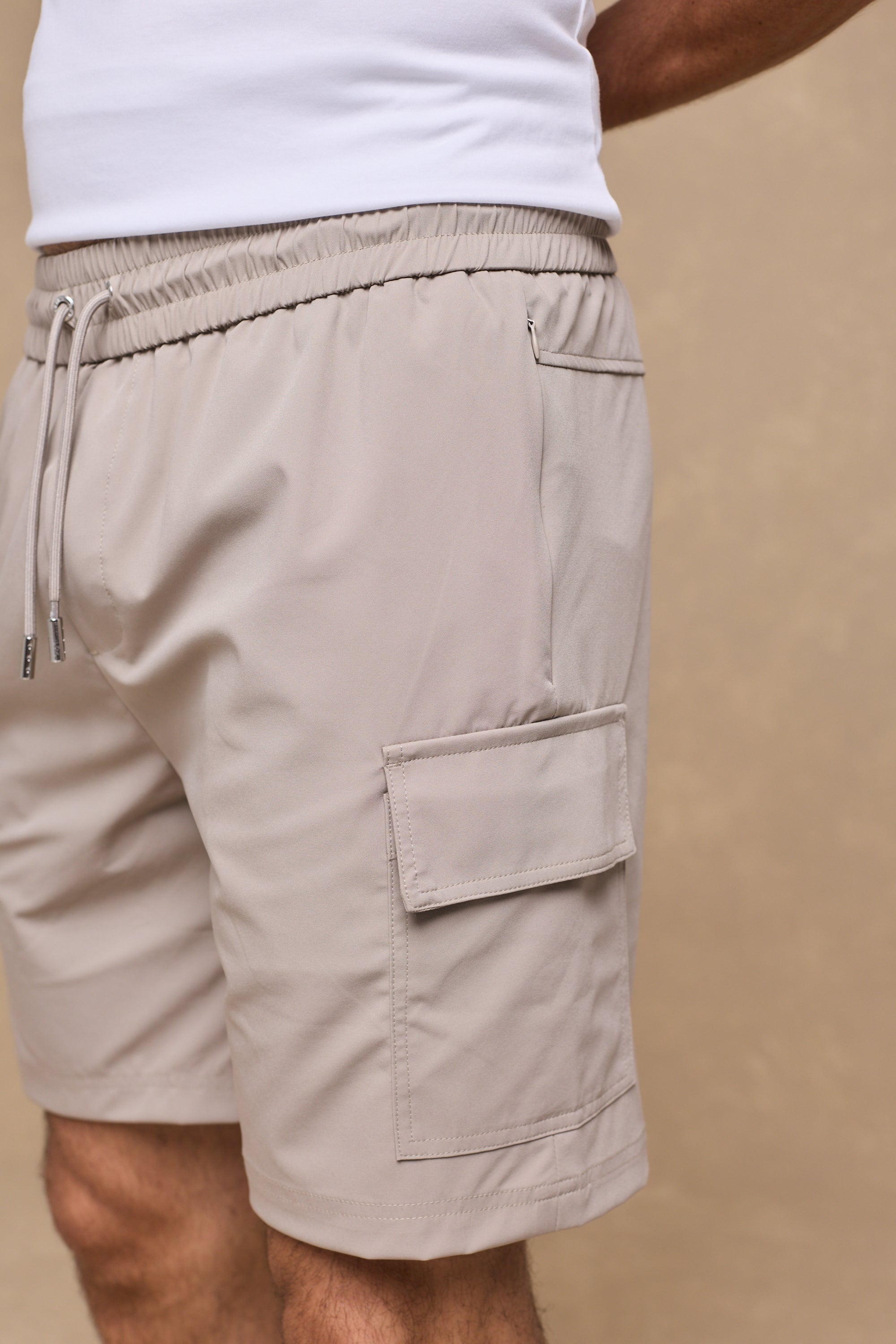 Milo Cargo Tech Shorts - Beige