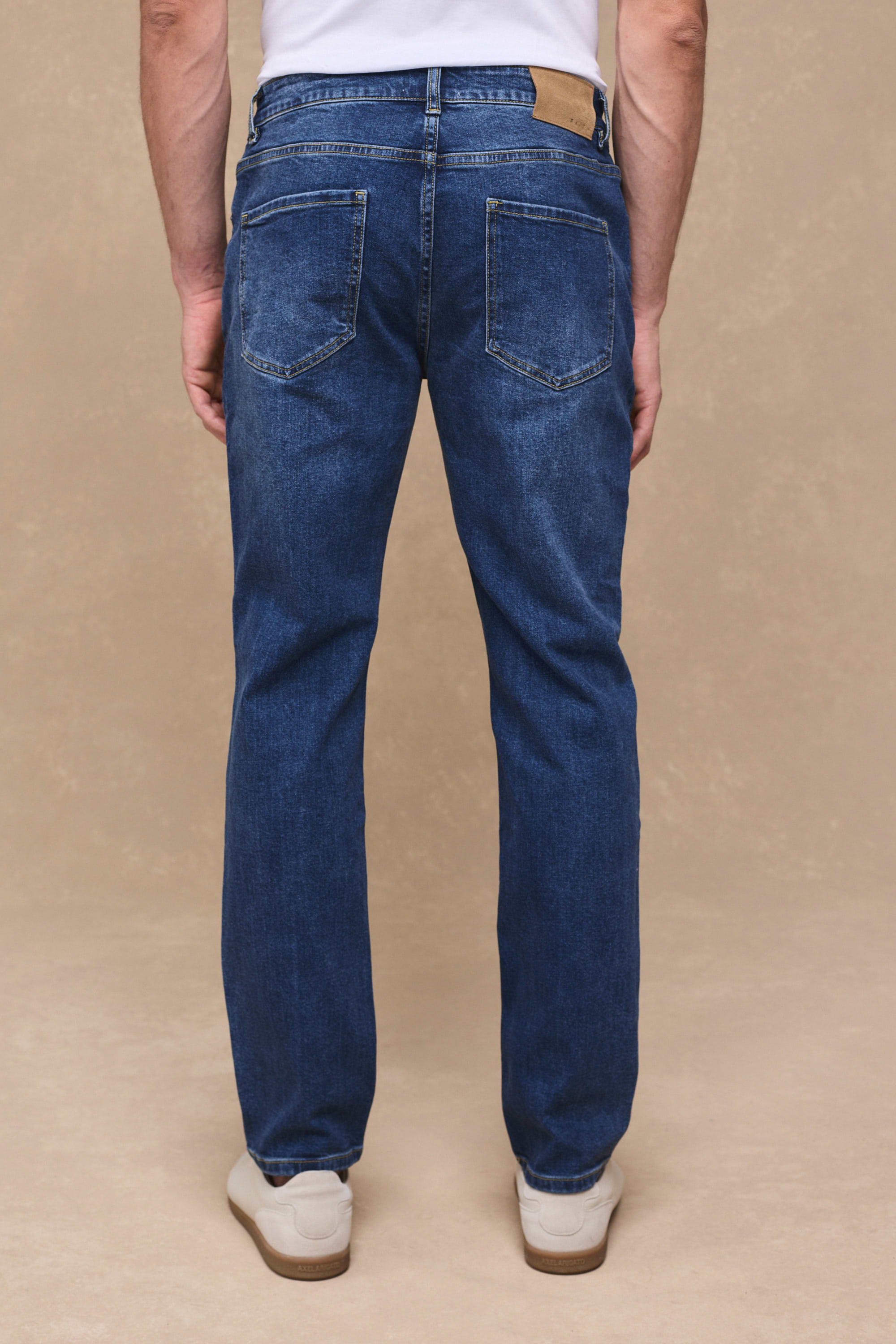 Marco Washed Jean - Mid Wash Indigo