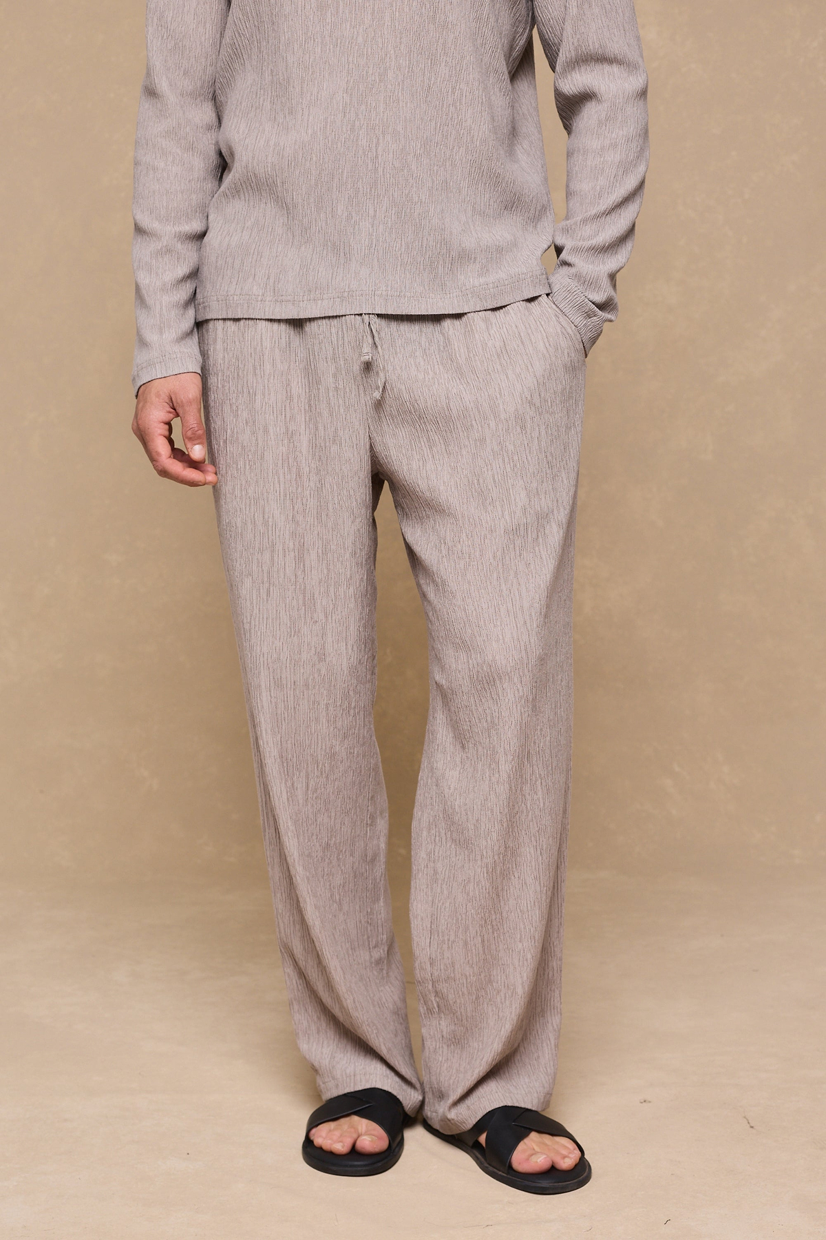 Arty Crinkled Elasticated Waistband Trouser - Mushroom