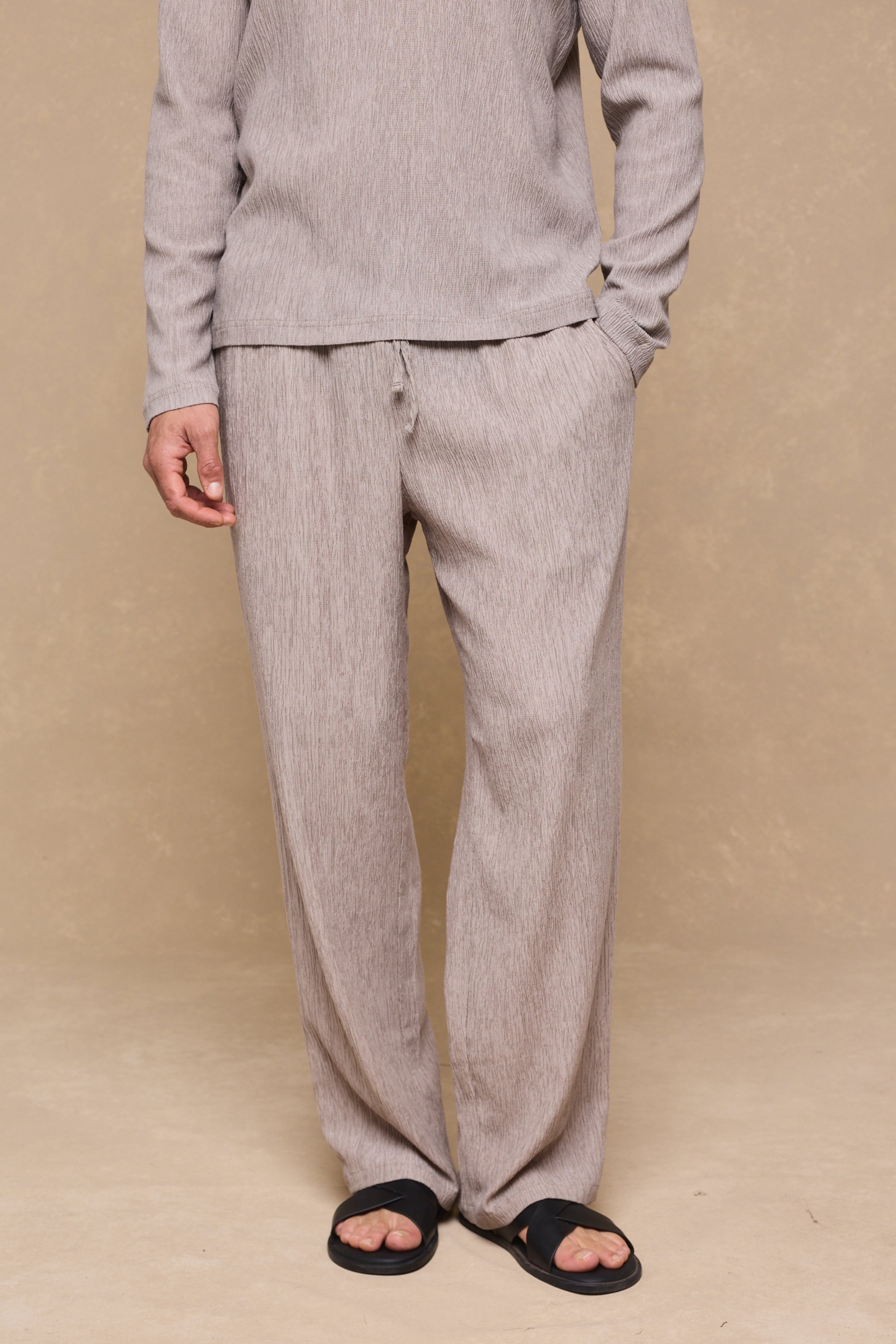 Arty Crinkled Elasticated Waistband Trouser - Mushroom