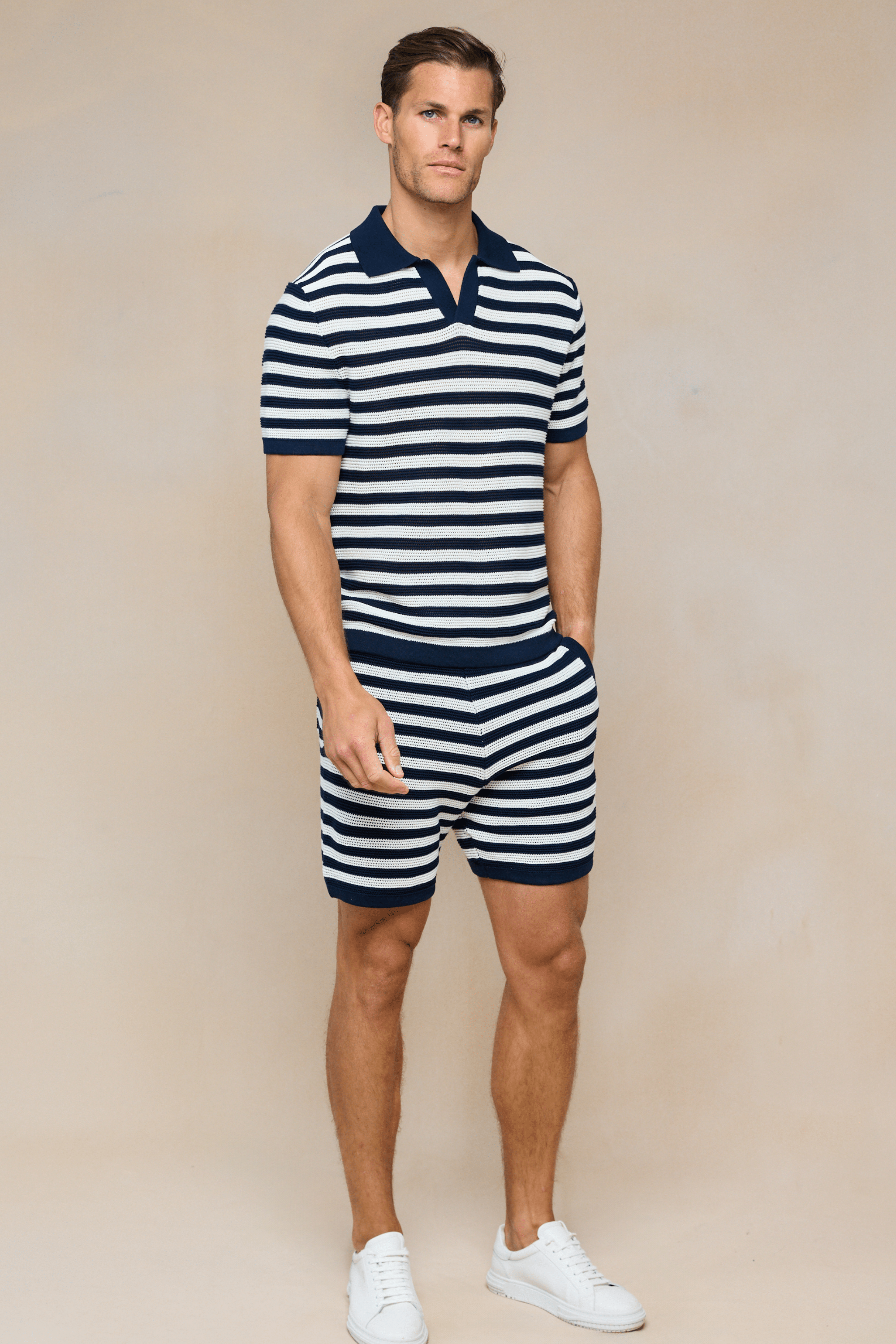 Lattolo gestreifte Strickshorts – Marine/Ecru