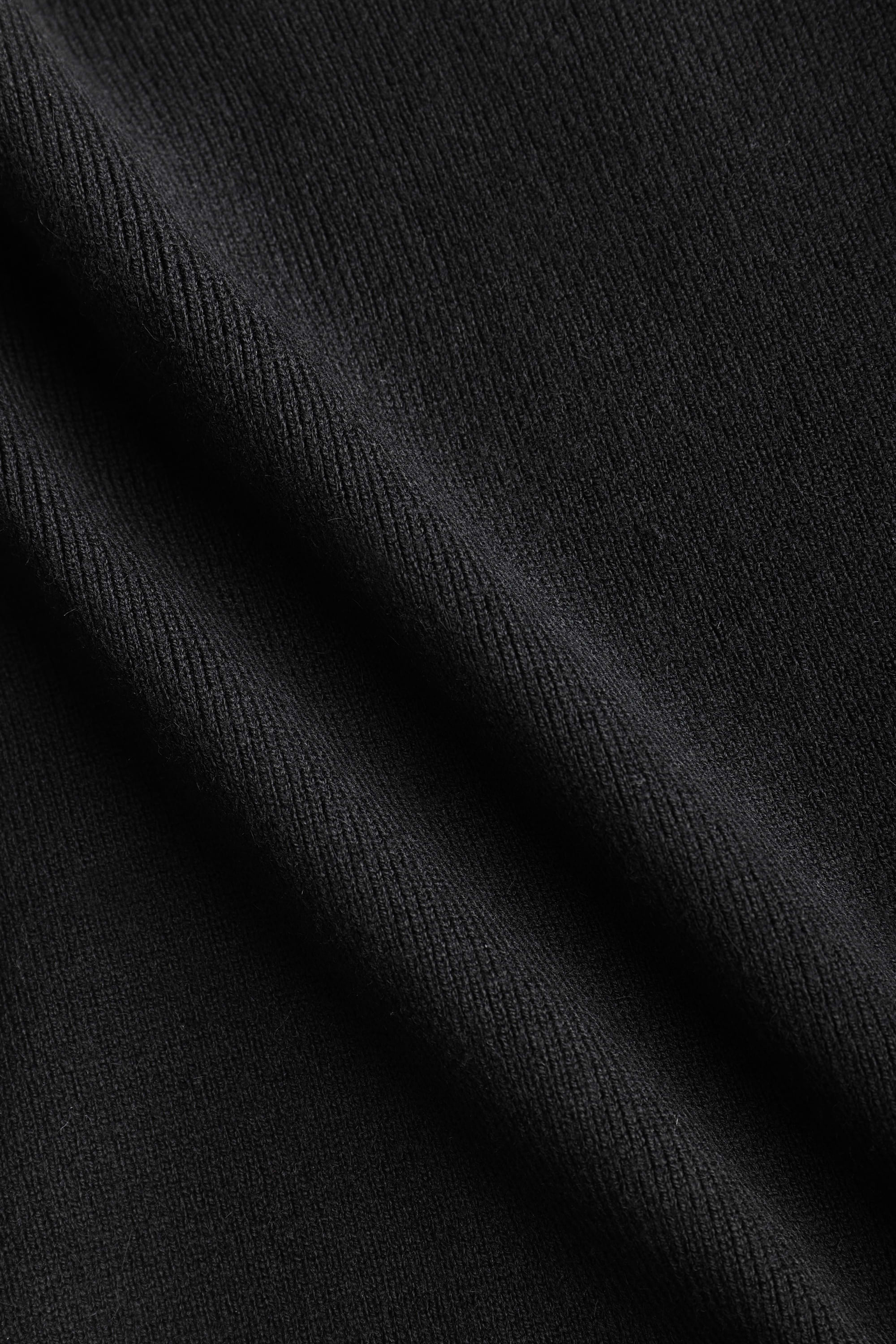 Theo Knitted Hoodie - Black
