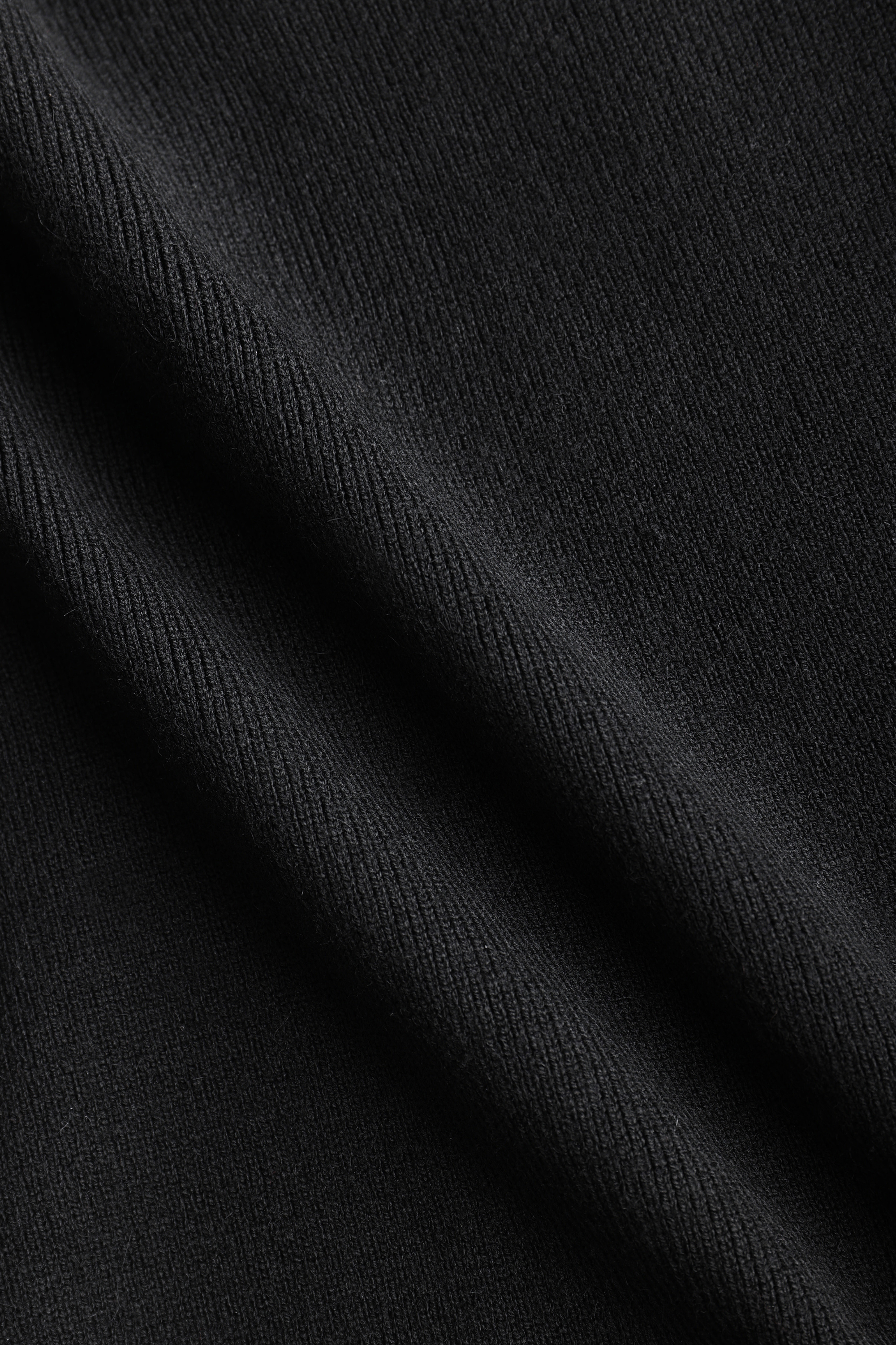 Theo Knitted Hoodie - Black