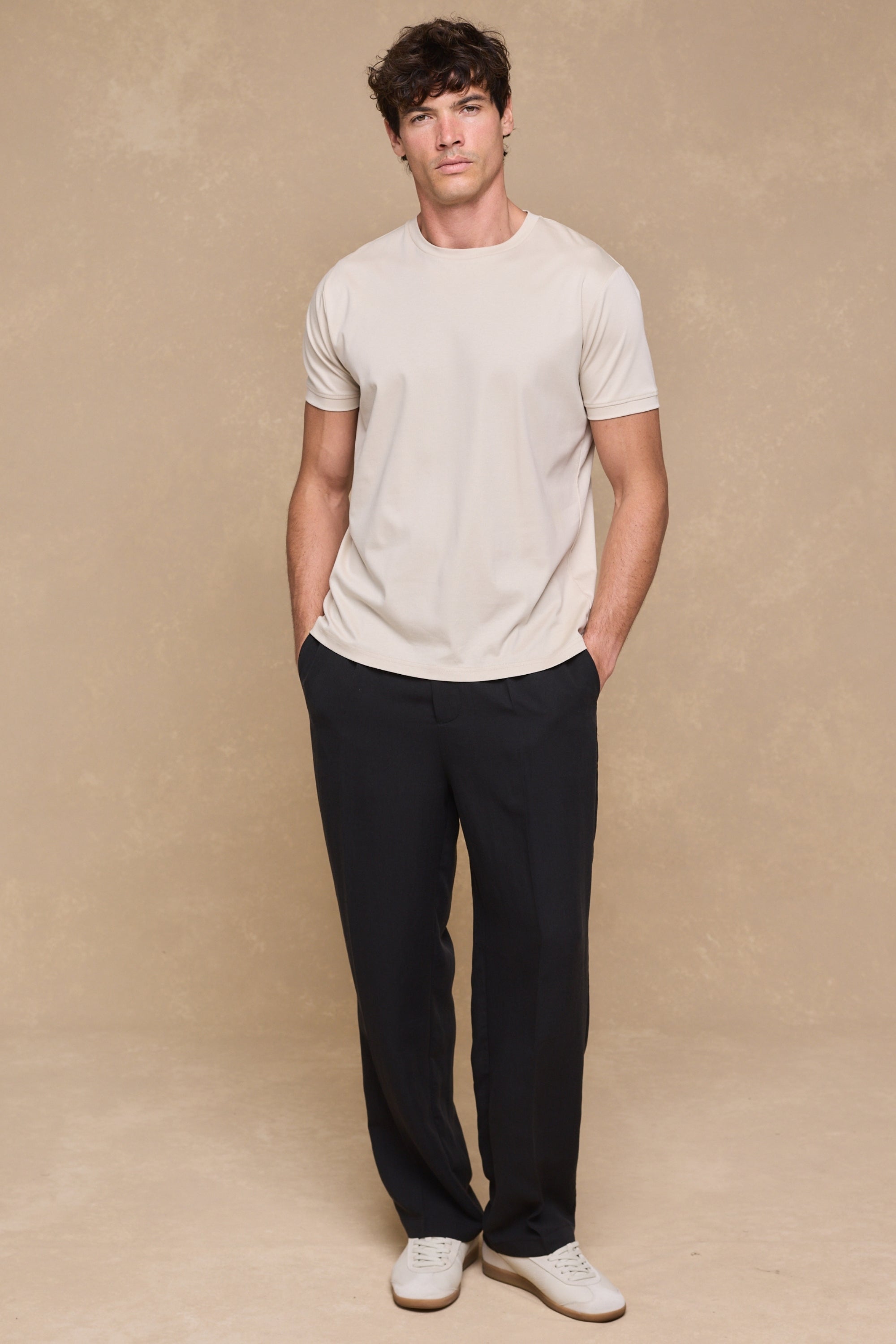 Helio Pleated Relaxed Trouser - Black