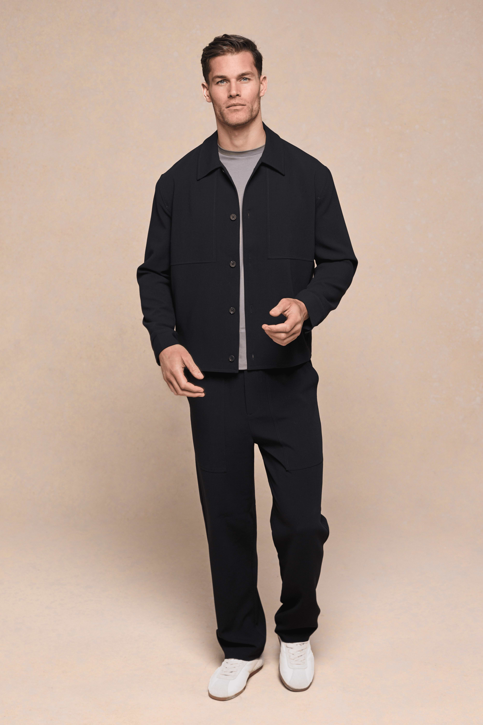 Julien Relaxed Panelled Trouser - Black