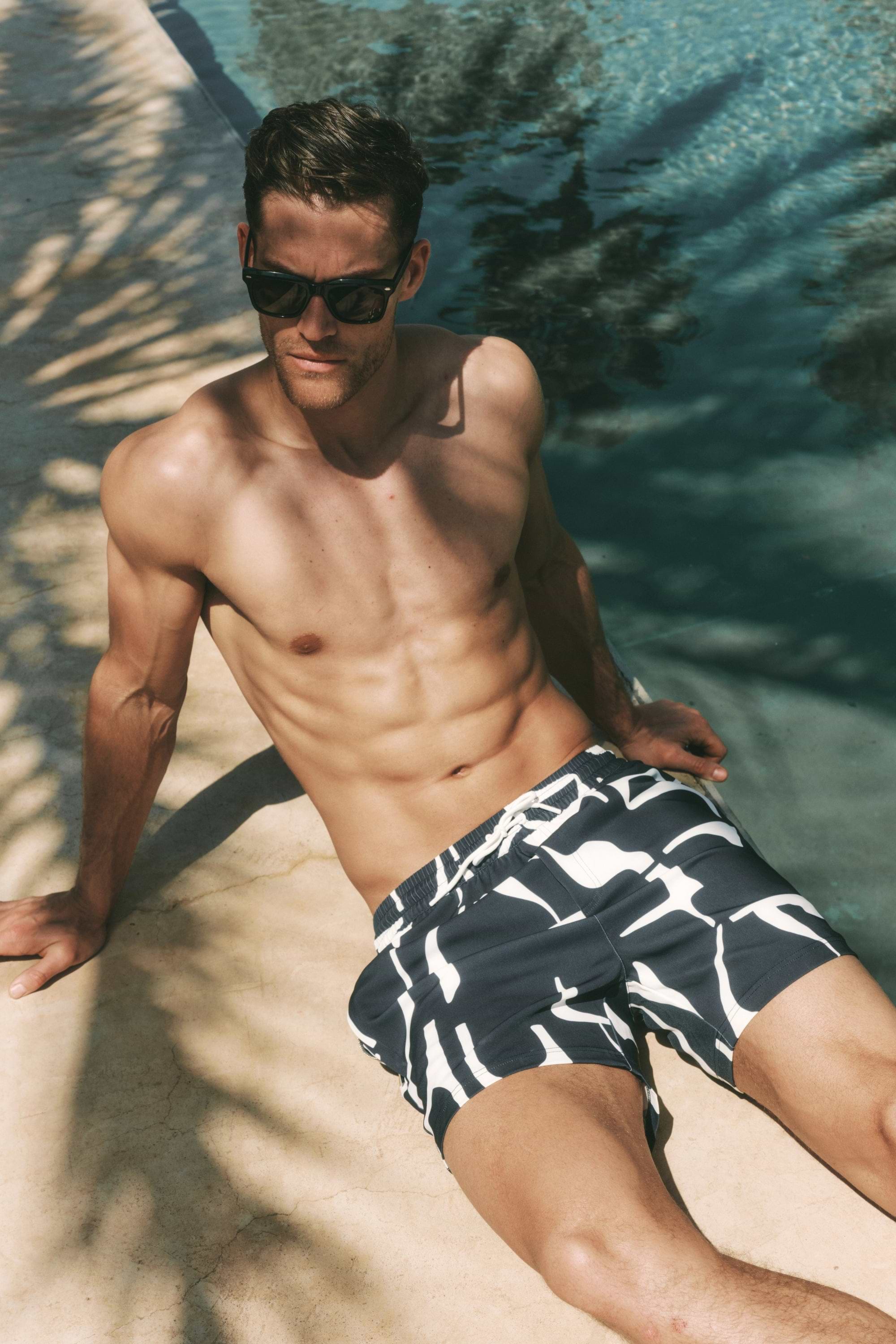 Massira Elasticated Waist Swim Short - Navy/Ecru