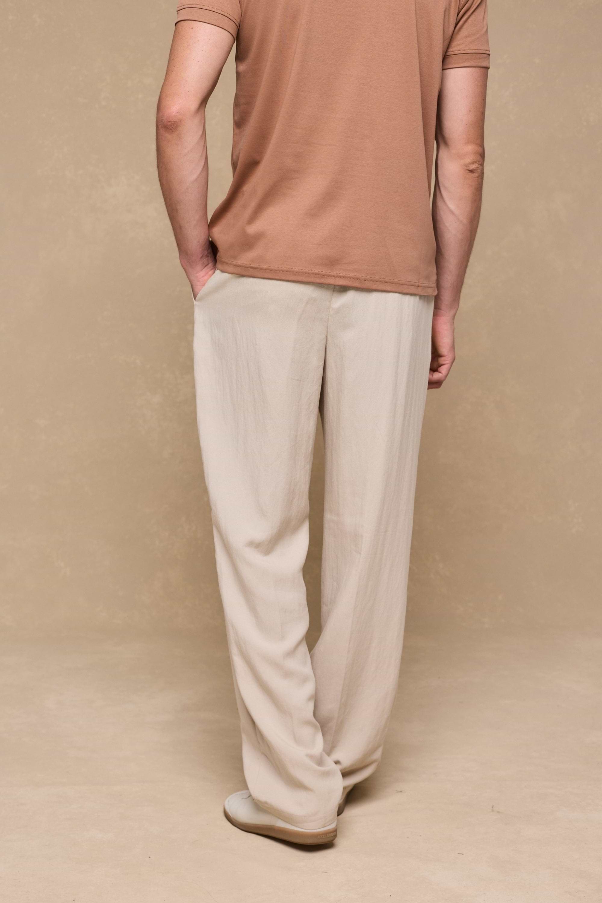 Helio Pleated Relaxed Trouser - Beige