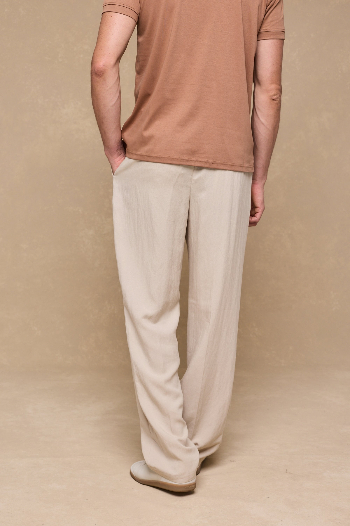 Helio Pleated Relaxed Trouser - Beige