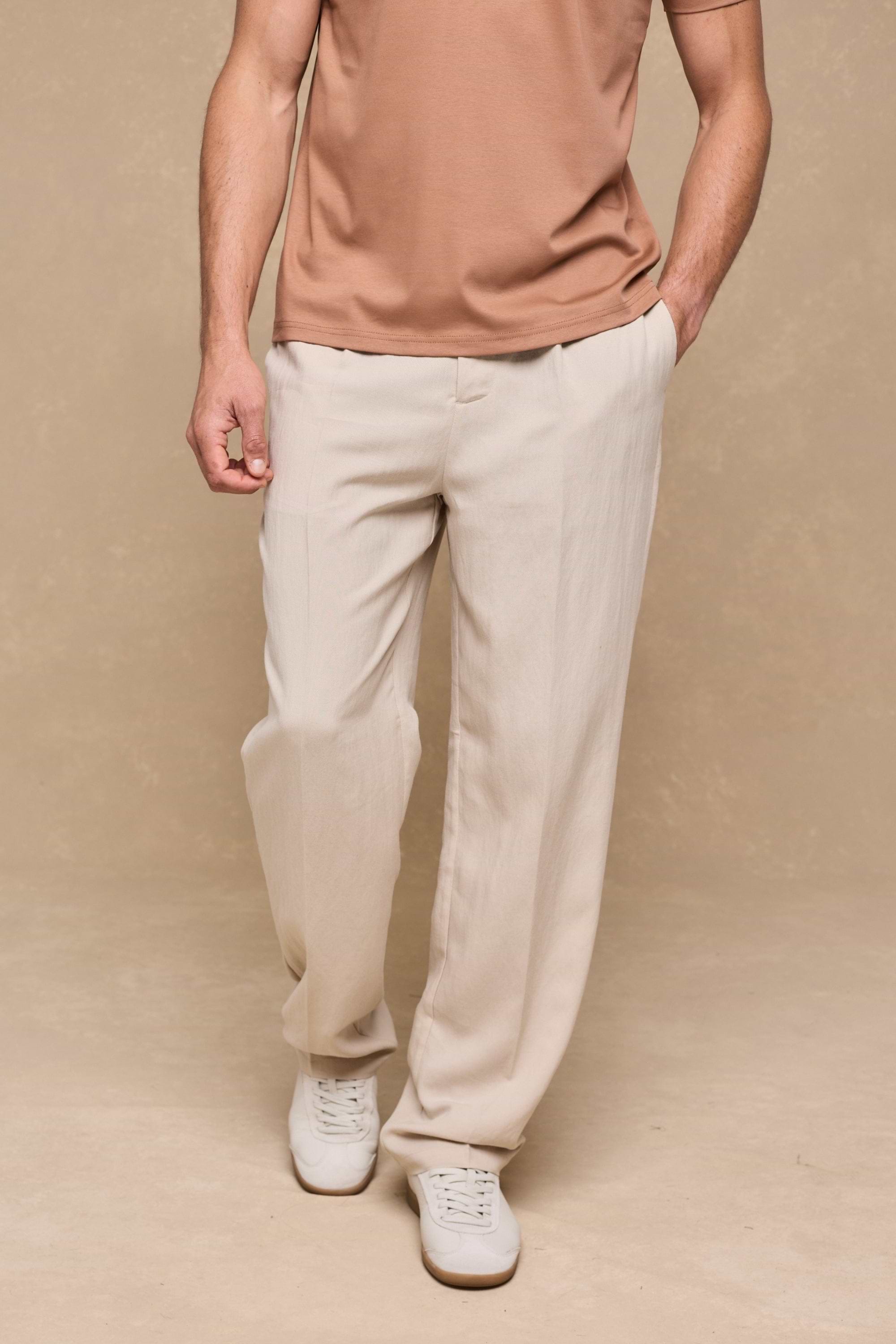 Helio Pleated Relaxed Trouser - Beige