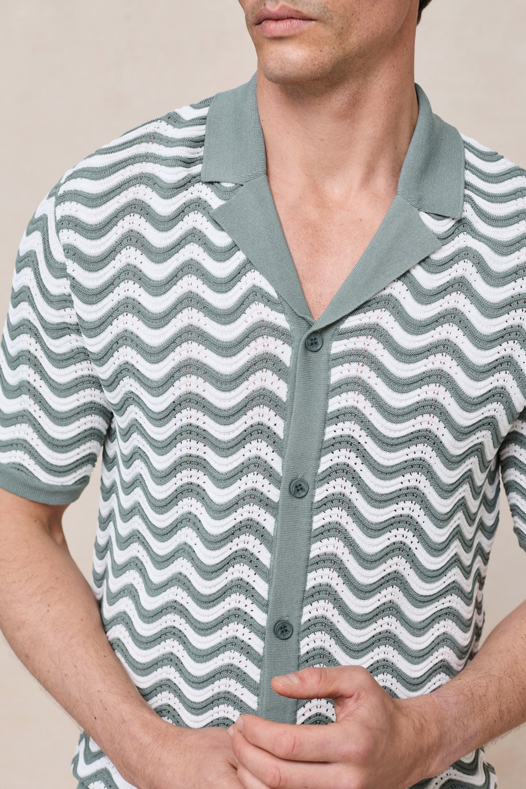 Serenita Knitted Shirt - Sage/White