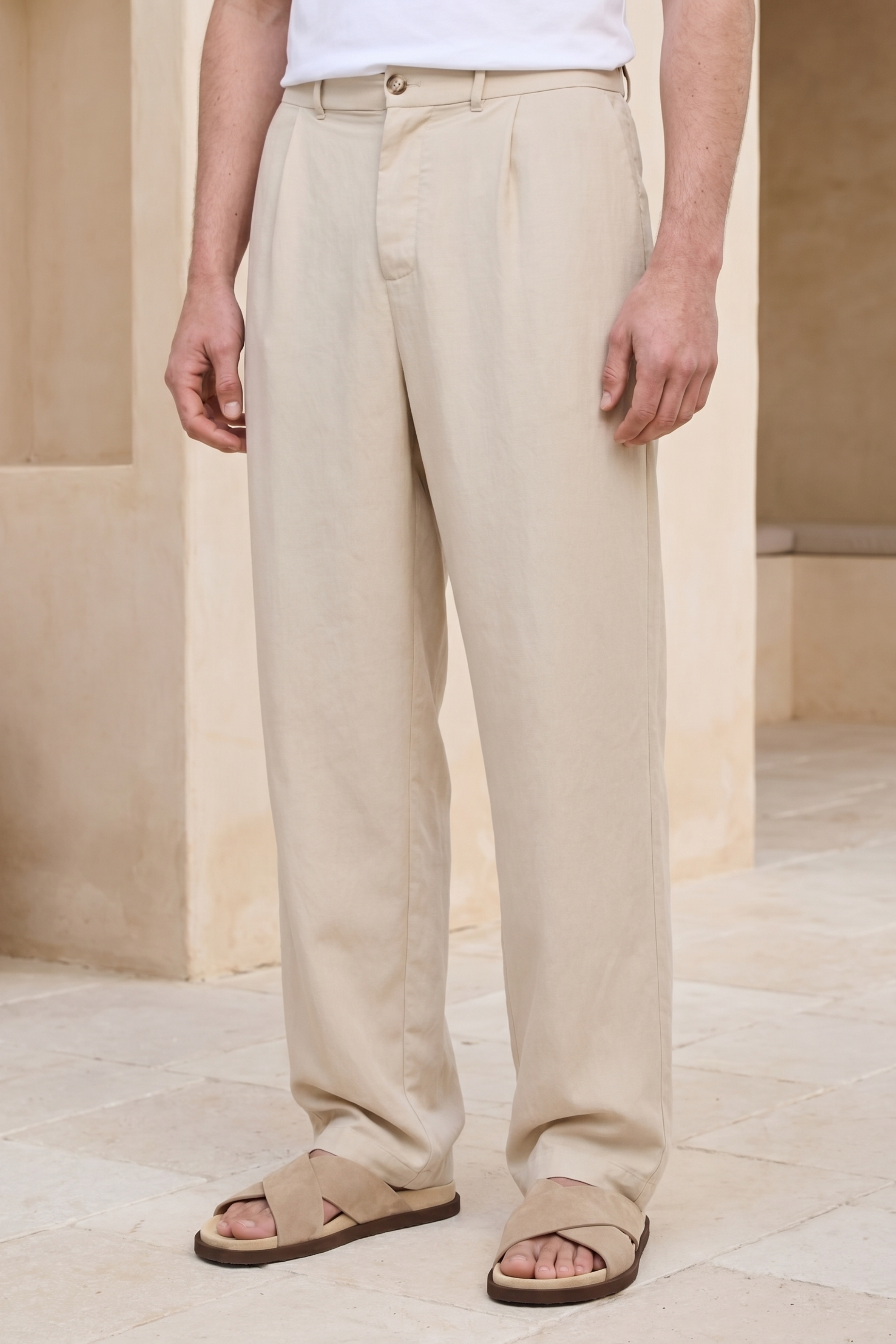Helio Pleated Relaxed Trouser - Beige
