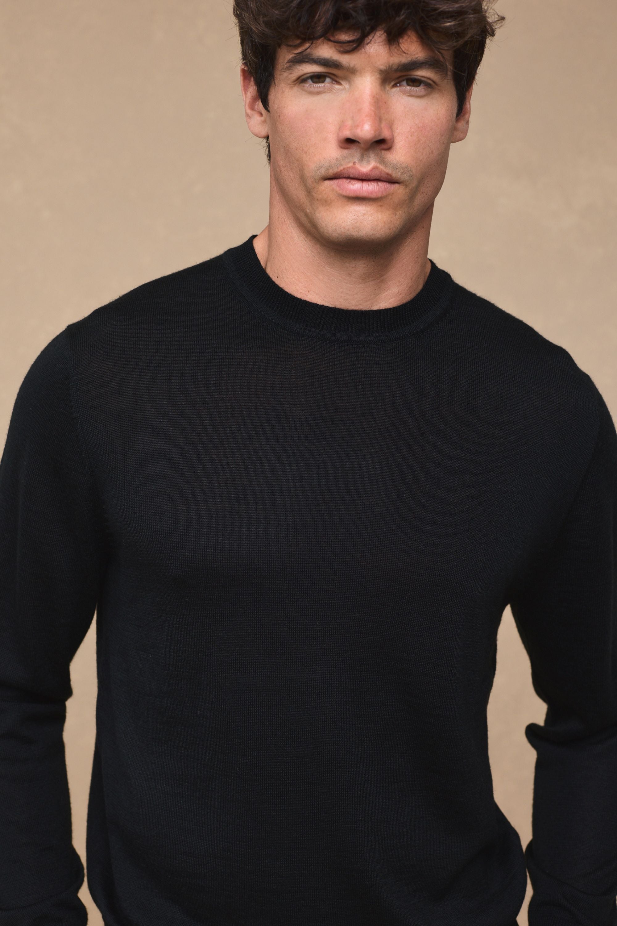 Rio Crew Neck Long Sleeve - Black