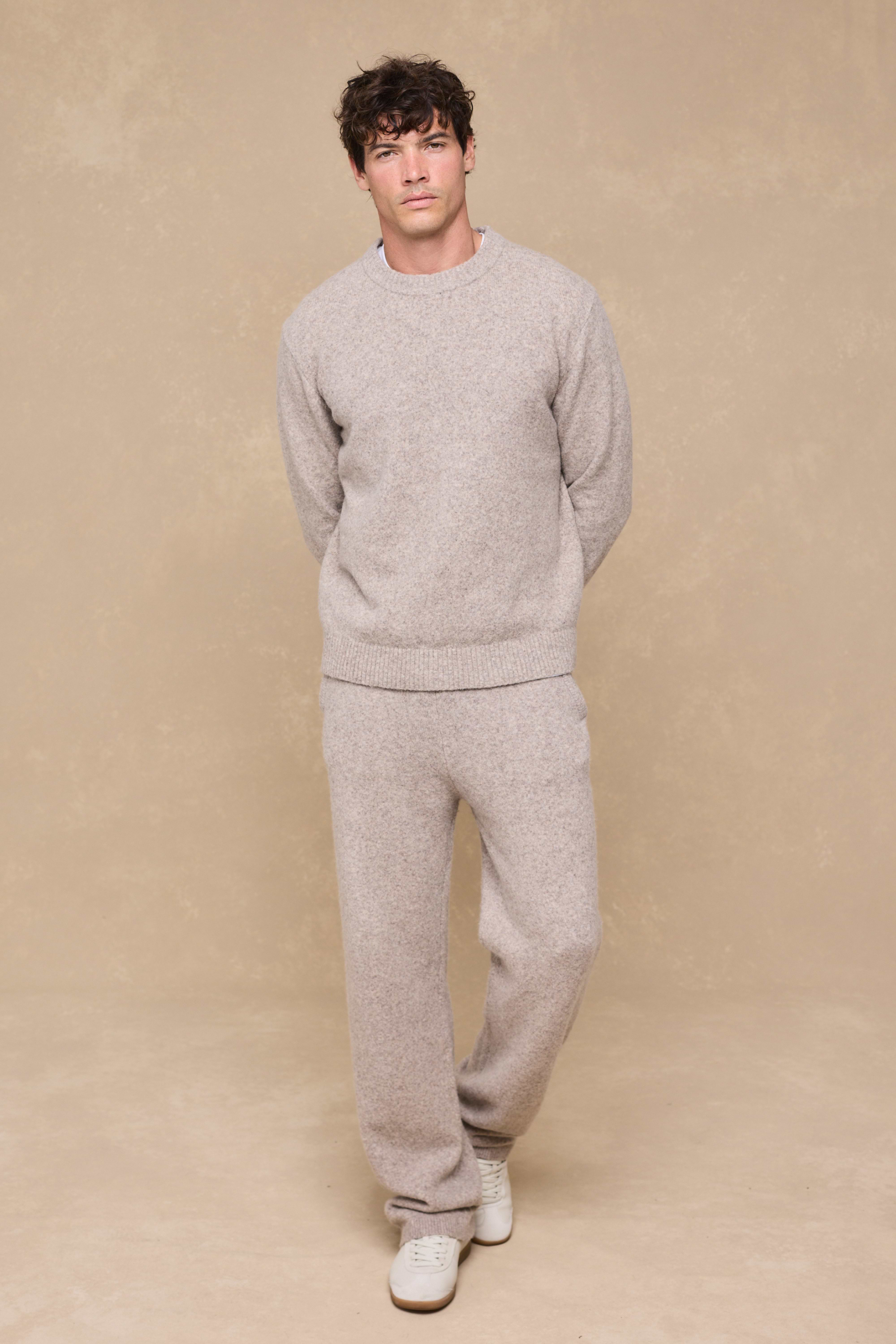 Hayes Crew Neck Jumper - Oatmeal