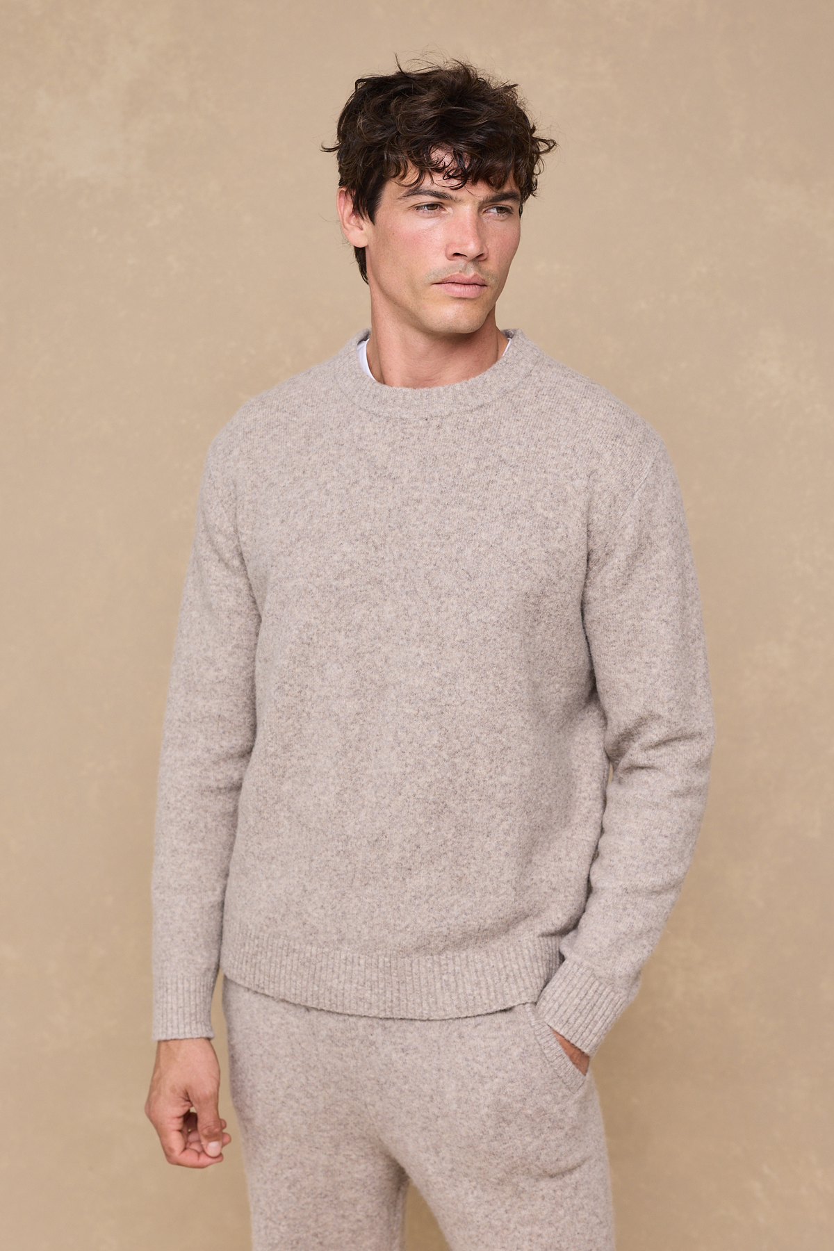 Hayes Crew Neck Jumper - Oatmeal