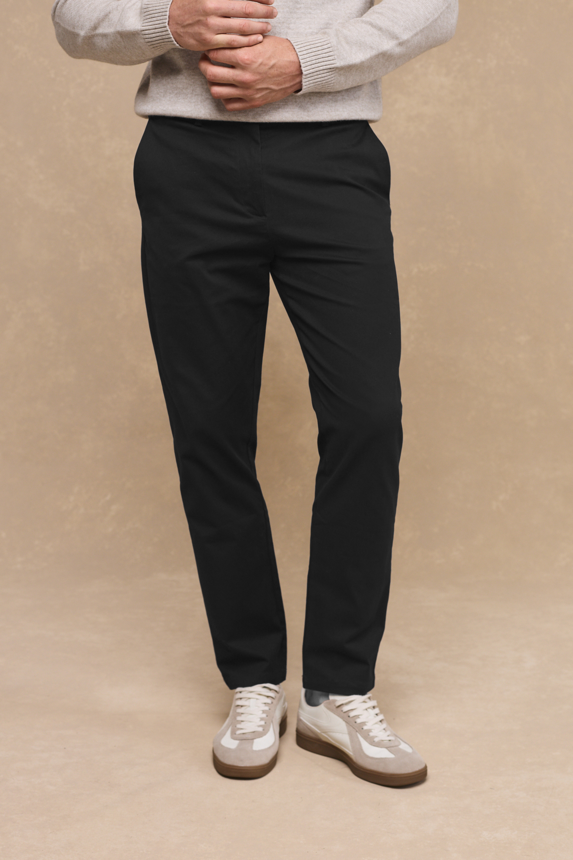 Elliot Easy Chino - Black