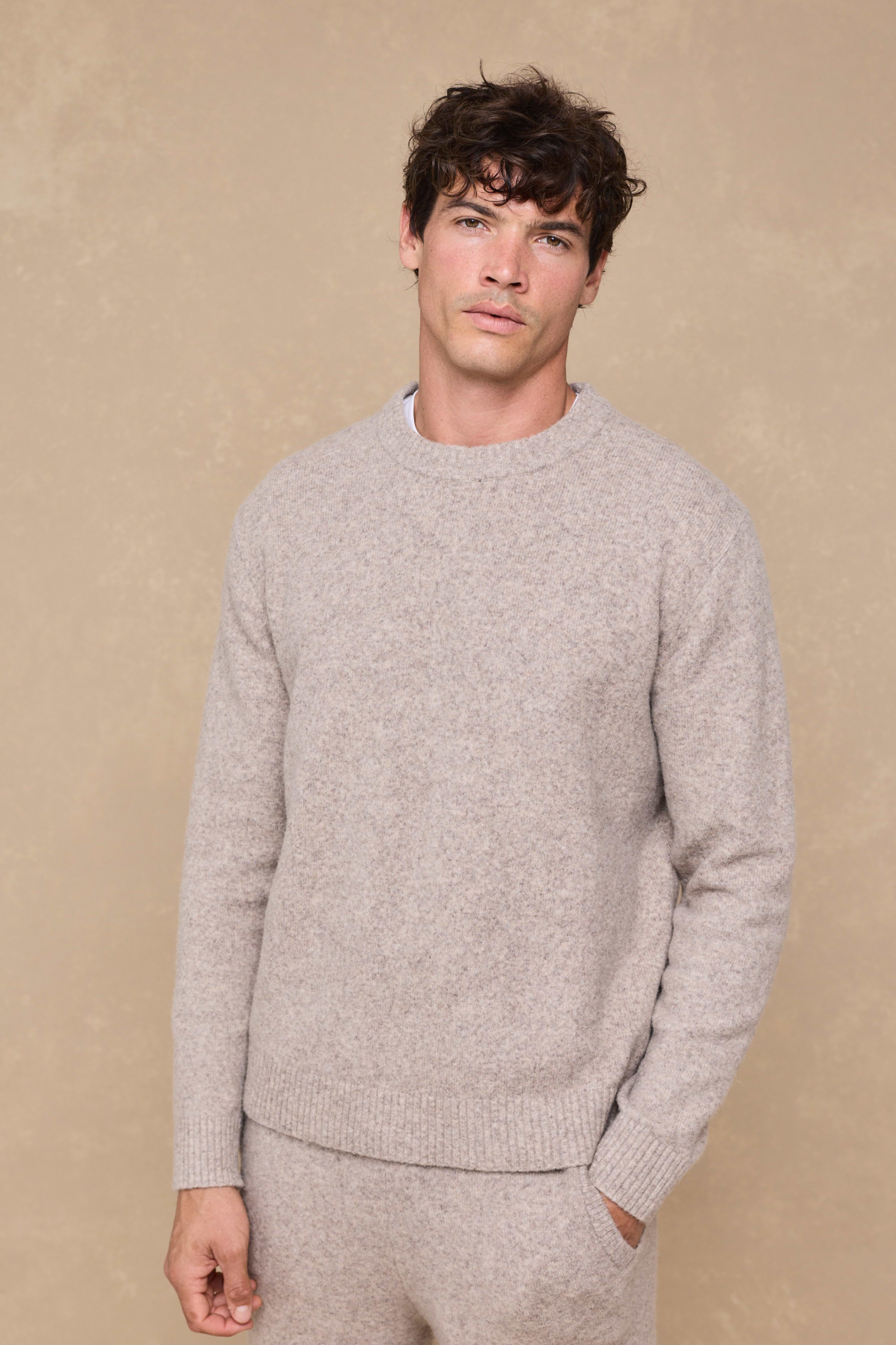 Hayes Crew Neck Jumper - Oatmeal