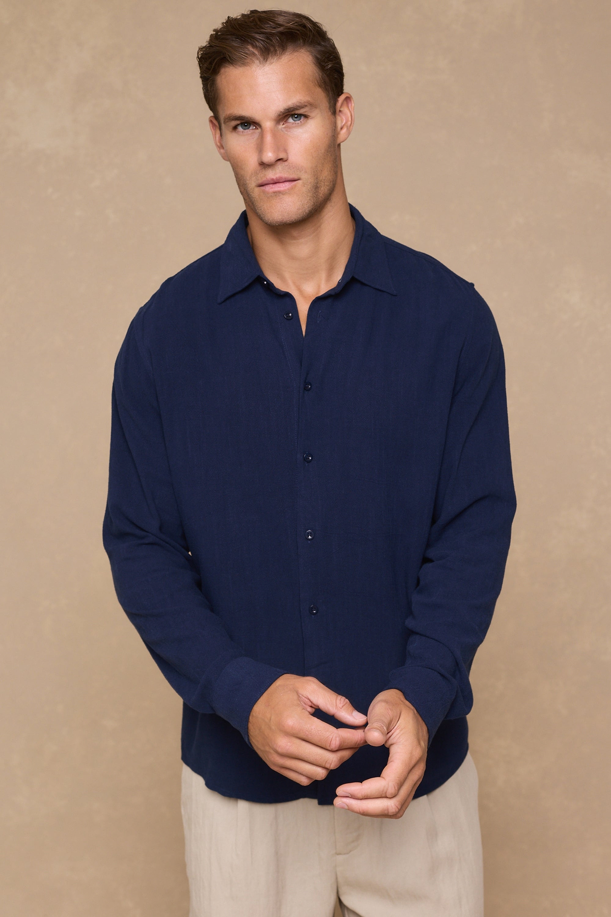 Cami Linen Classic Collar Shirt - Navy